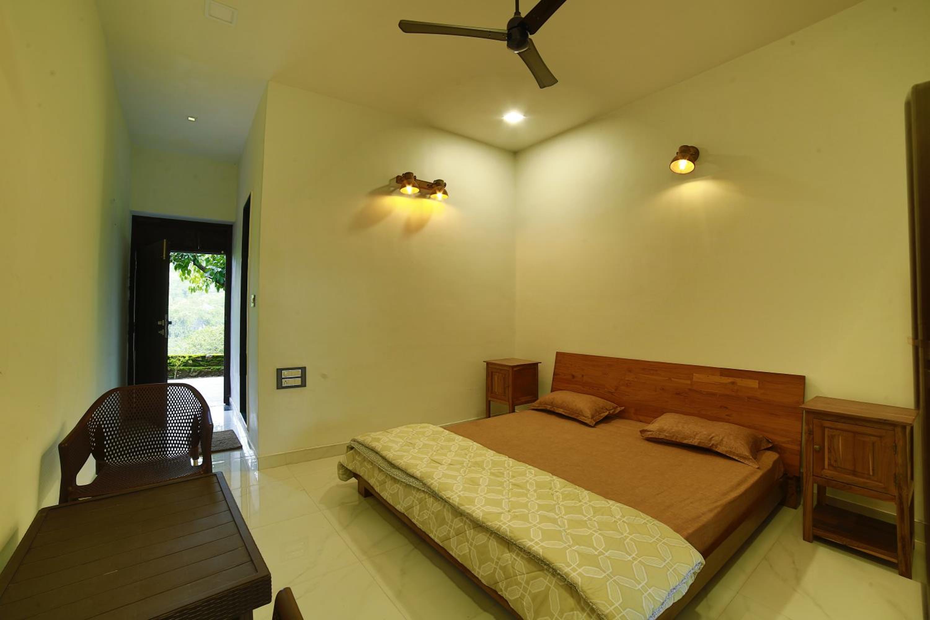 Manak Villa - Luxury 3BHK - Mount Abu by StayMonkey view 3