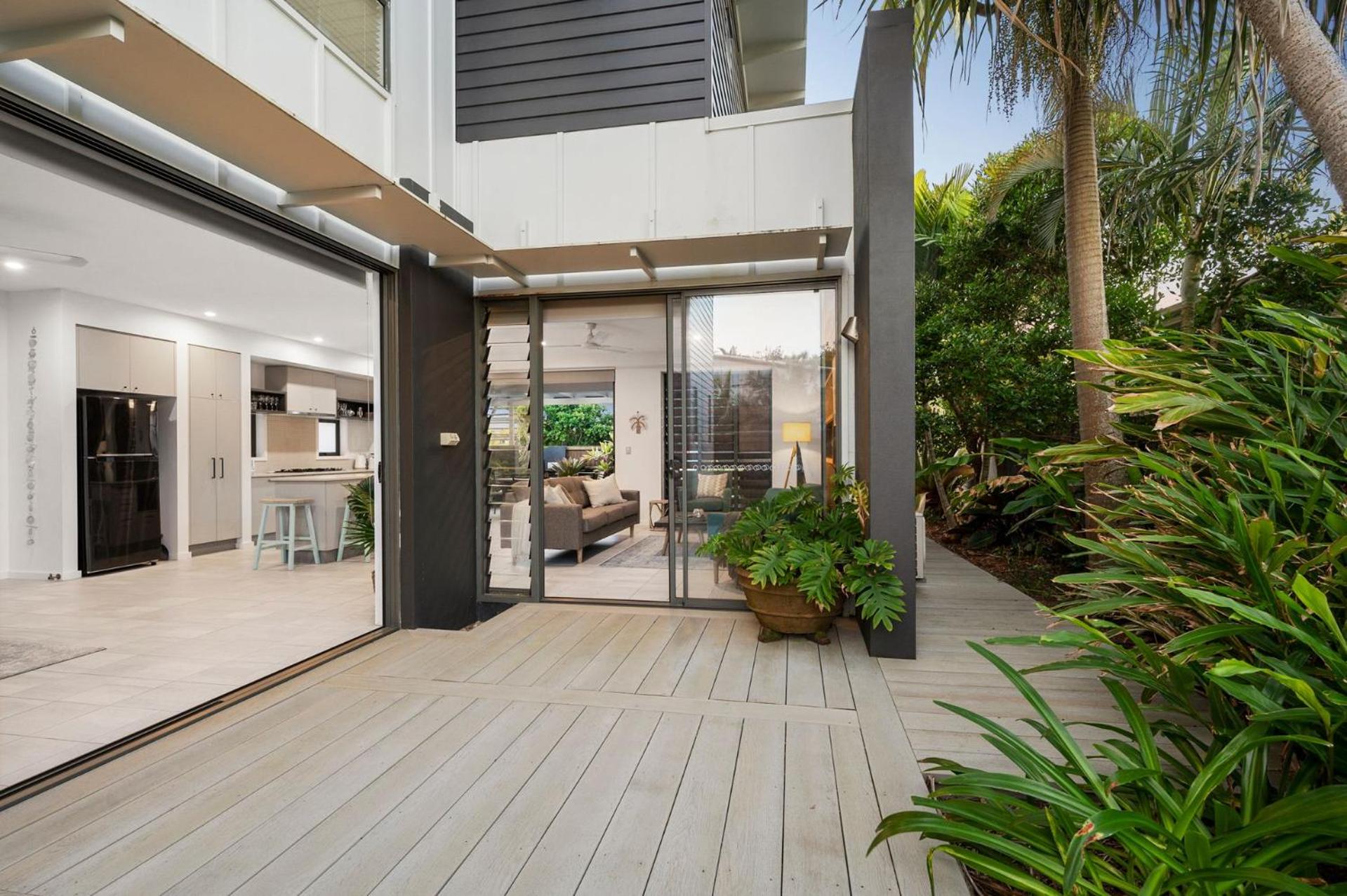 34 Boardrider Crescent