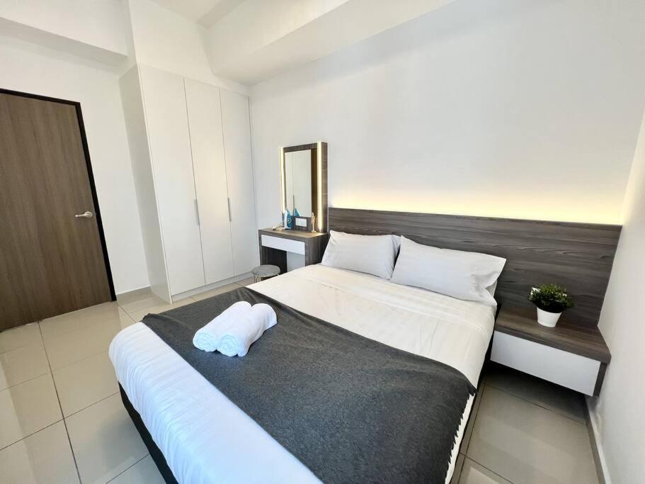 Middle Town Breezy Stay {Novo8} 4pax-Wifi photo 3