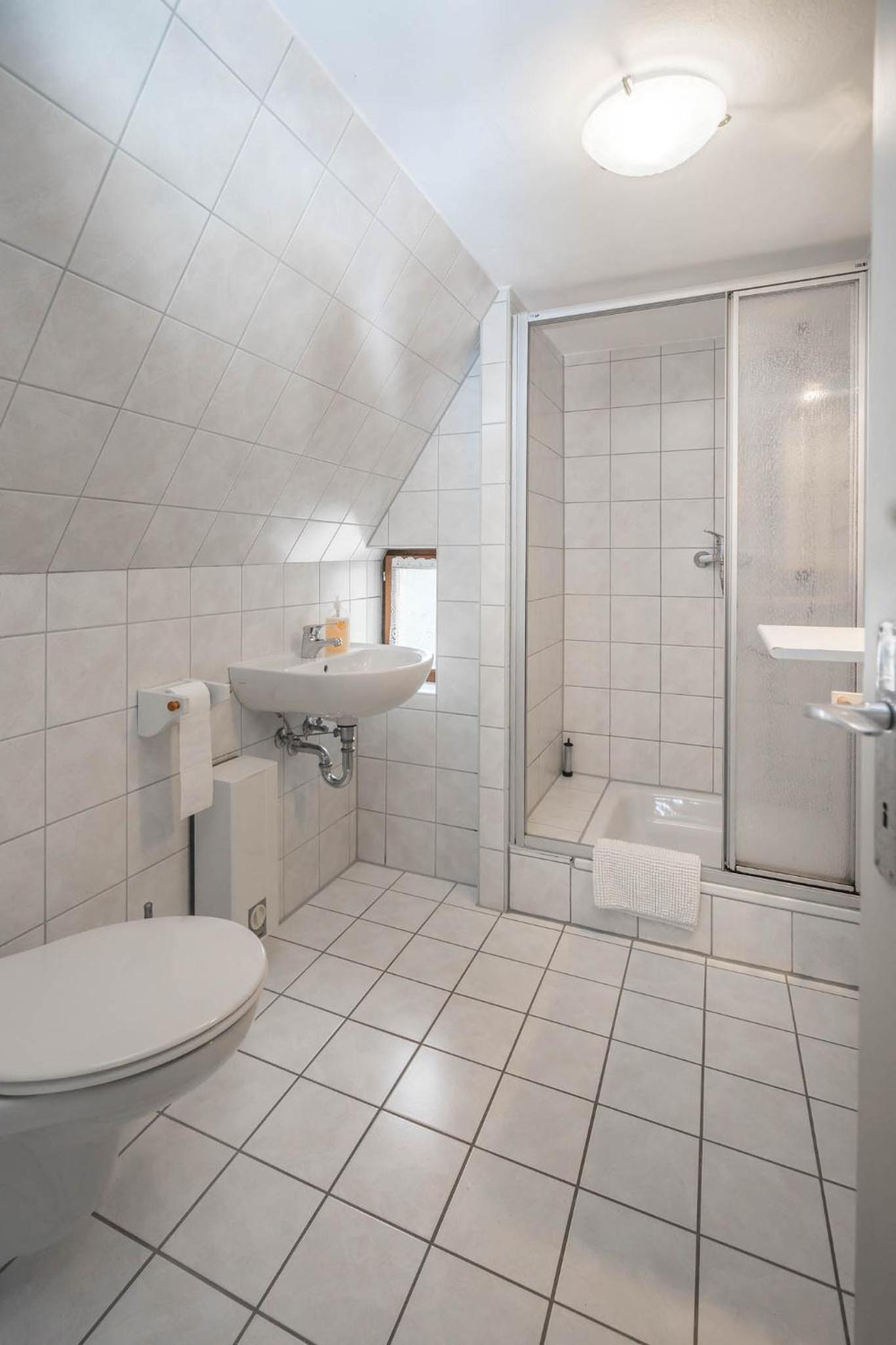 Jagerhaus auf Schloss Neuenburg - Property Image 3