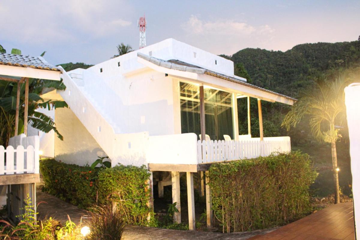 hotel building