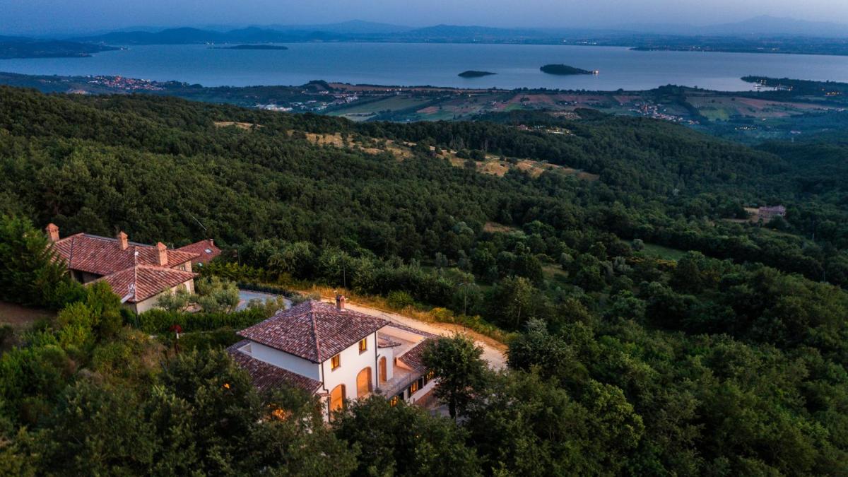 Villa Maggiorana 10, Emma Villas view 3