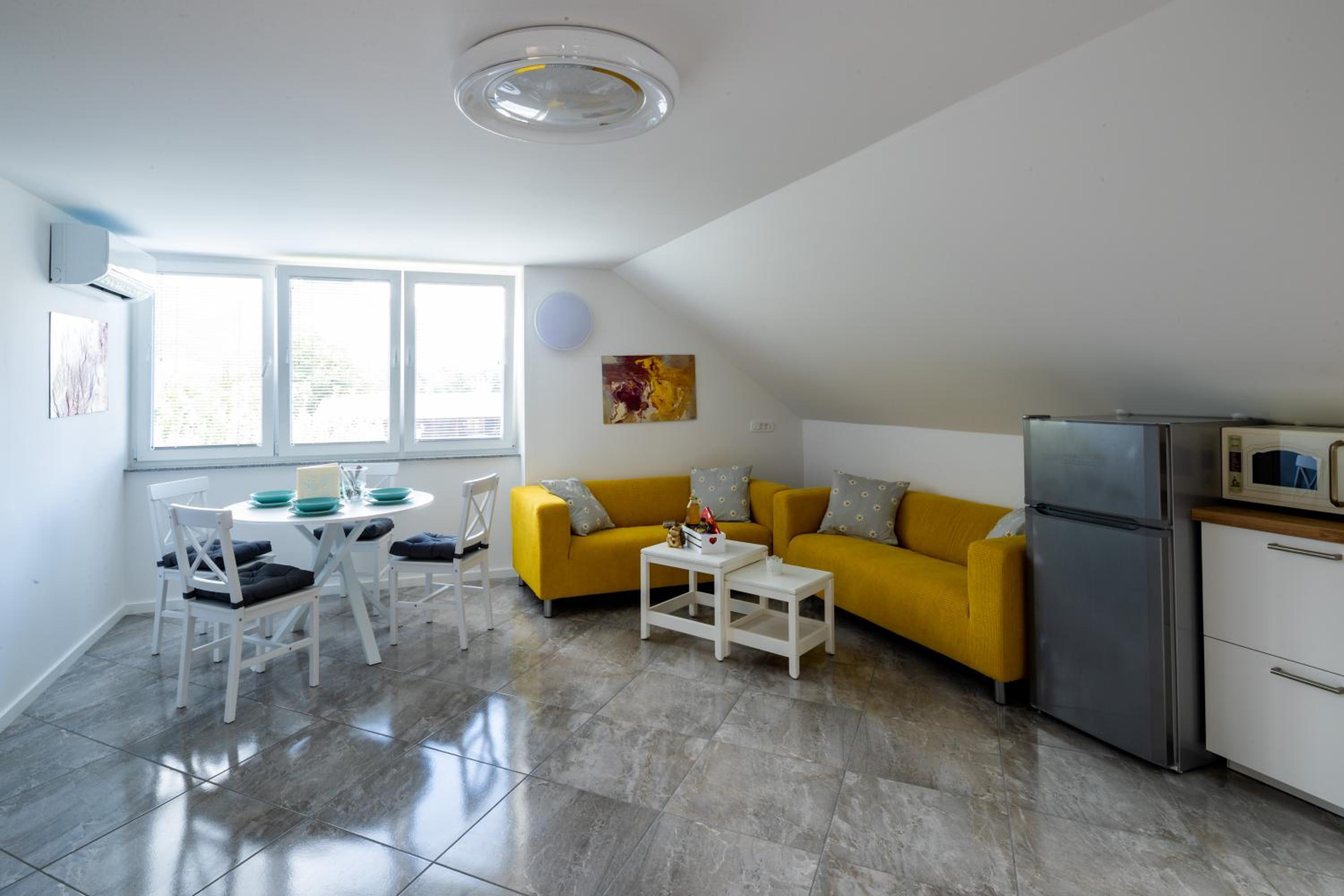 Aparthouse Jana Breg