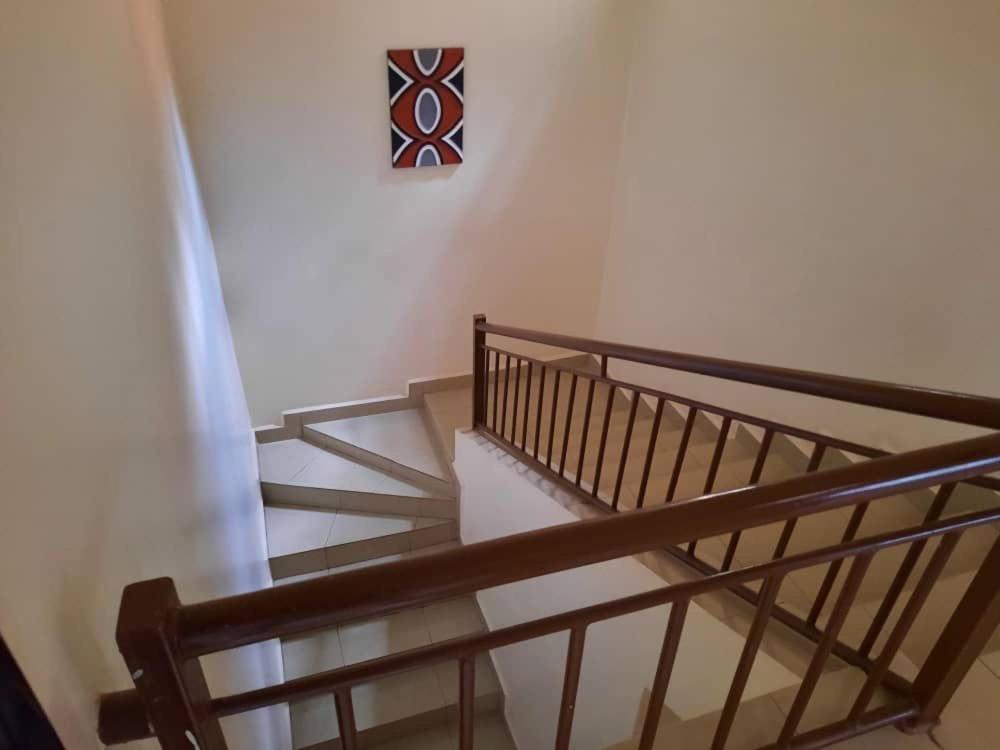 NYARuTARAMA APARTMENT