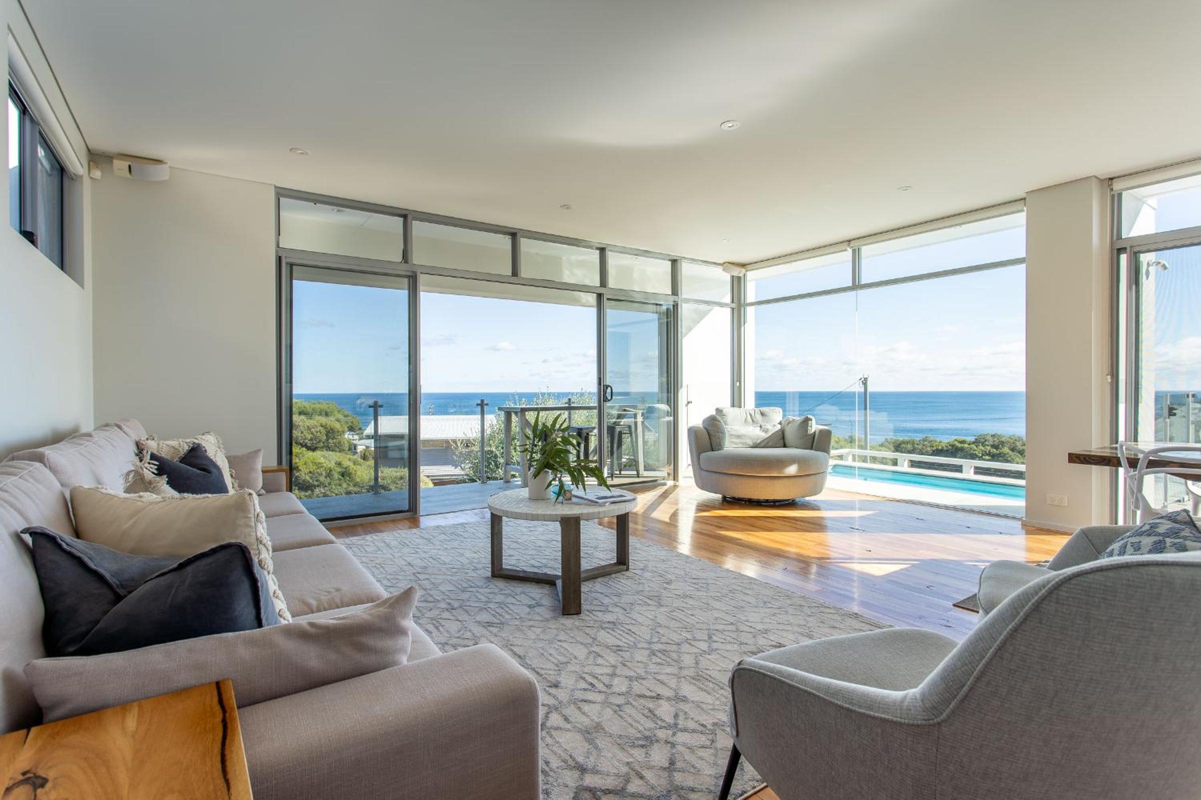 Salty Kiss I Private Properties