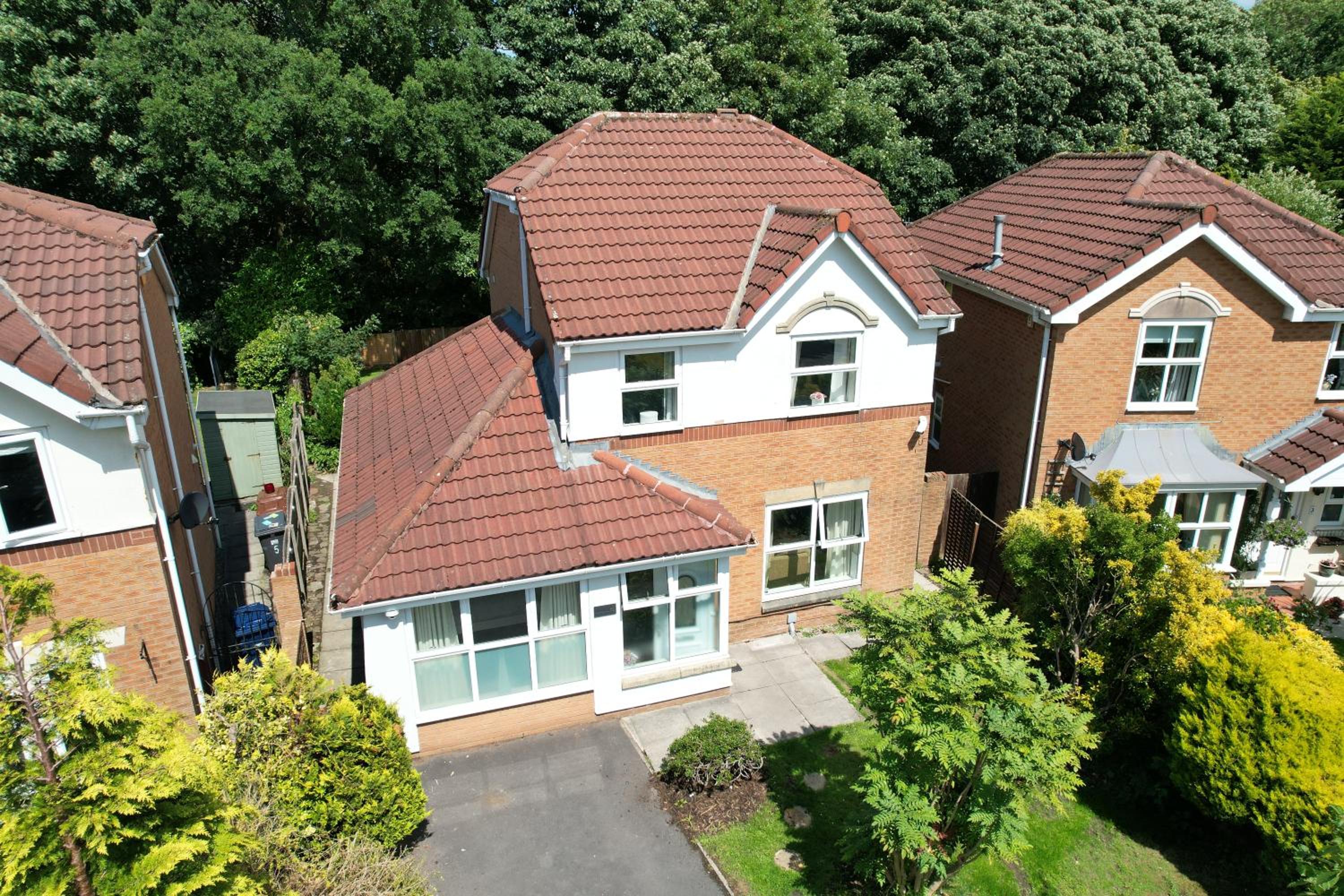 Woodland House - - main view