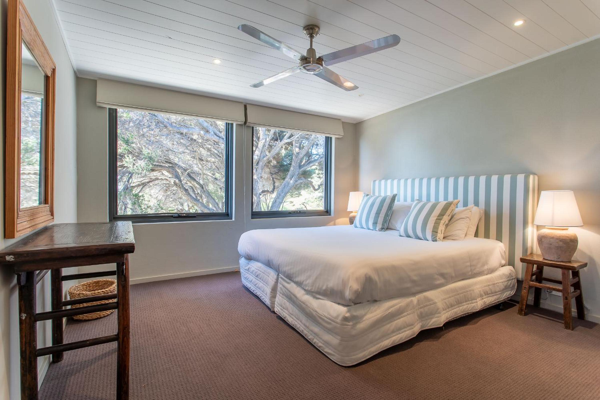 The Lookout I Private Properties