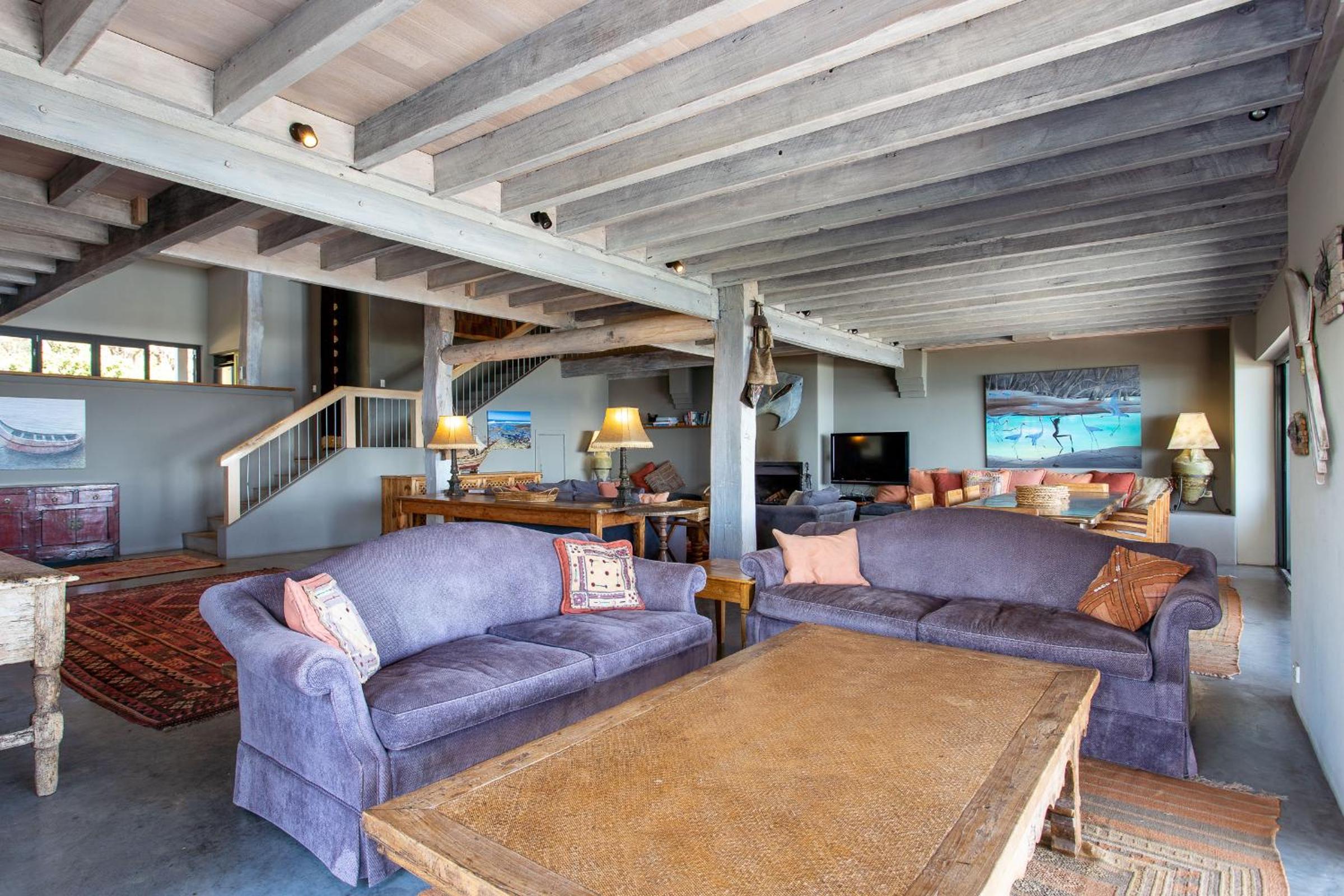 The Lookout I Private Properties