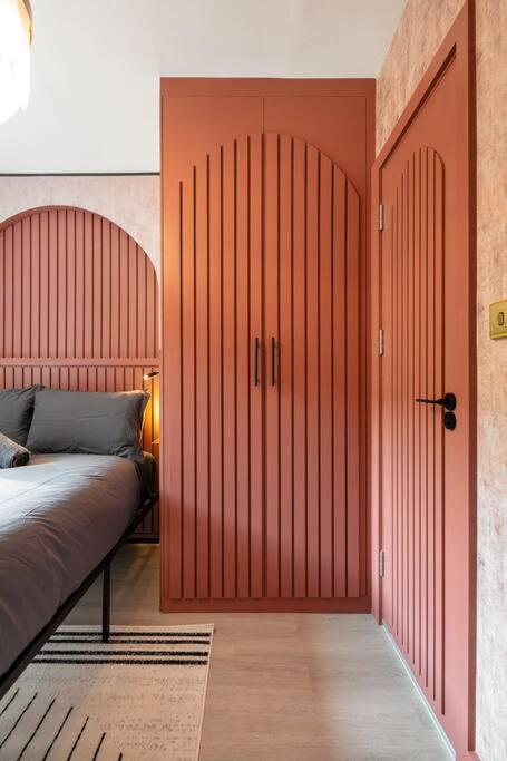 1LSR - High-End Luxury 2 Bed Designer Apartment