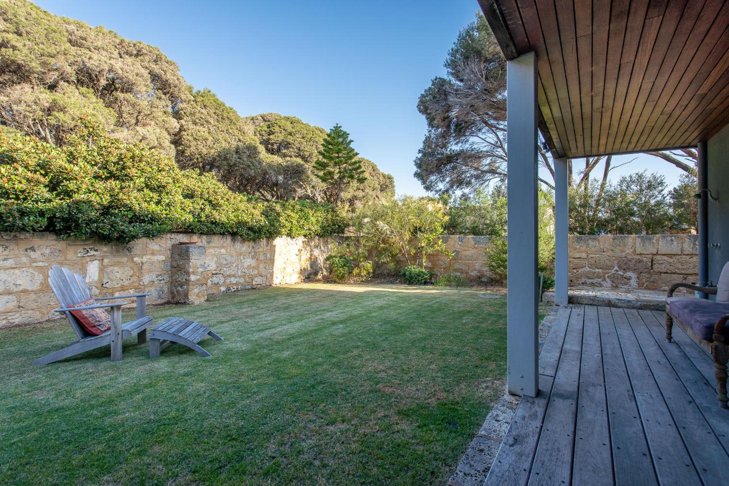 The Lookout I Private Properties