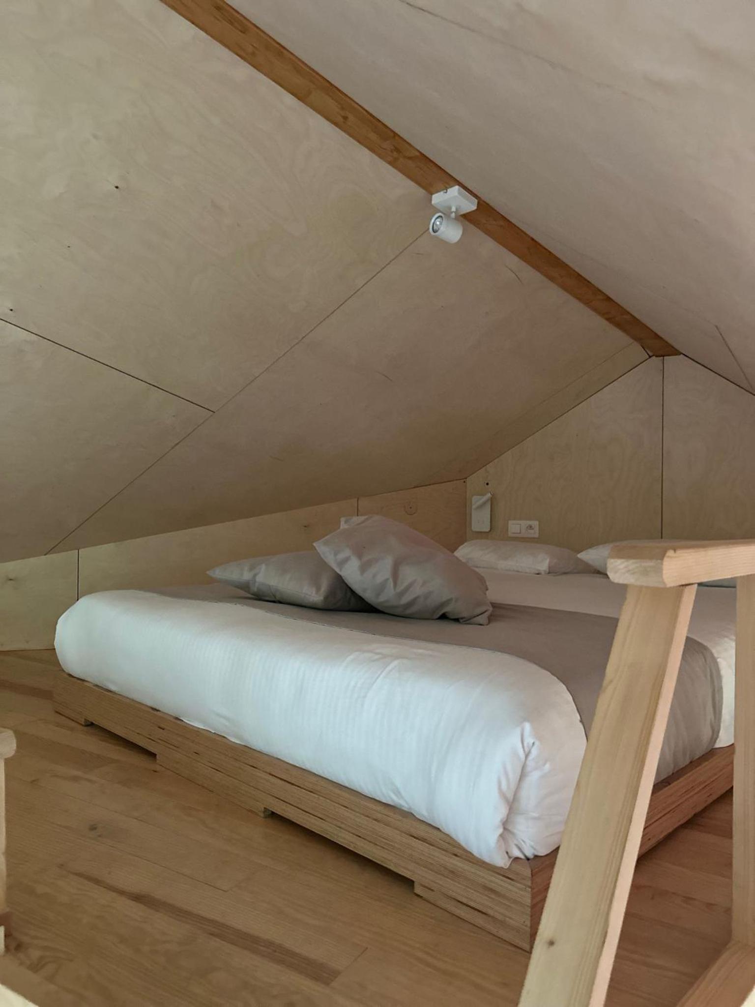 Utopia Village - Art & Nature Lodges