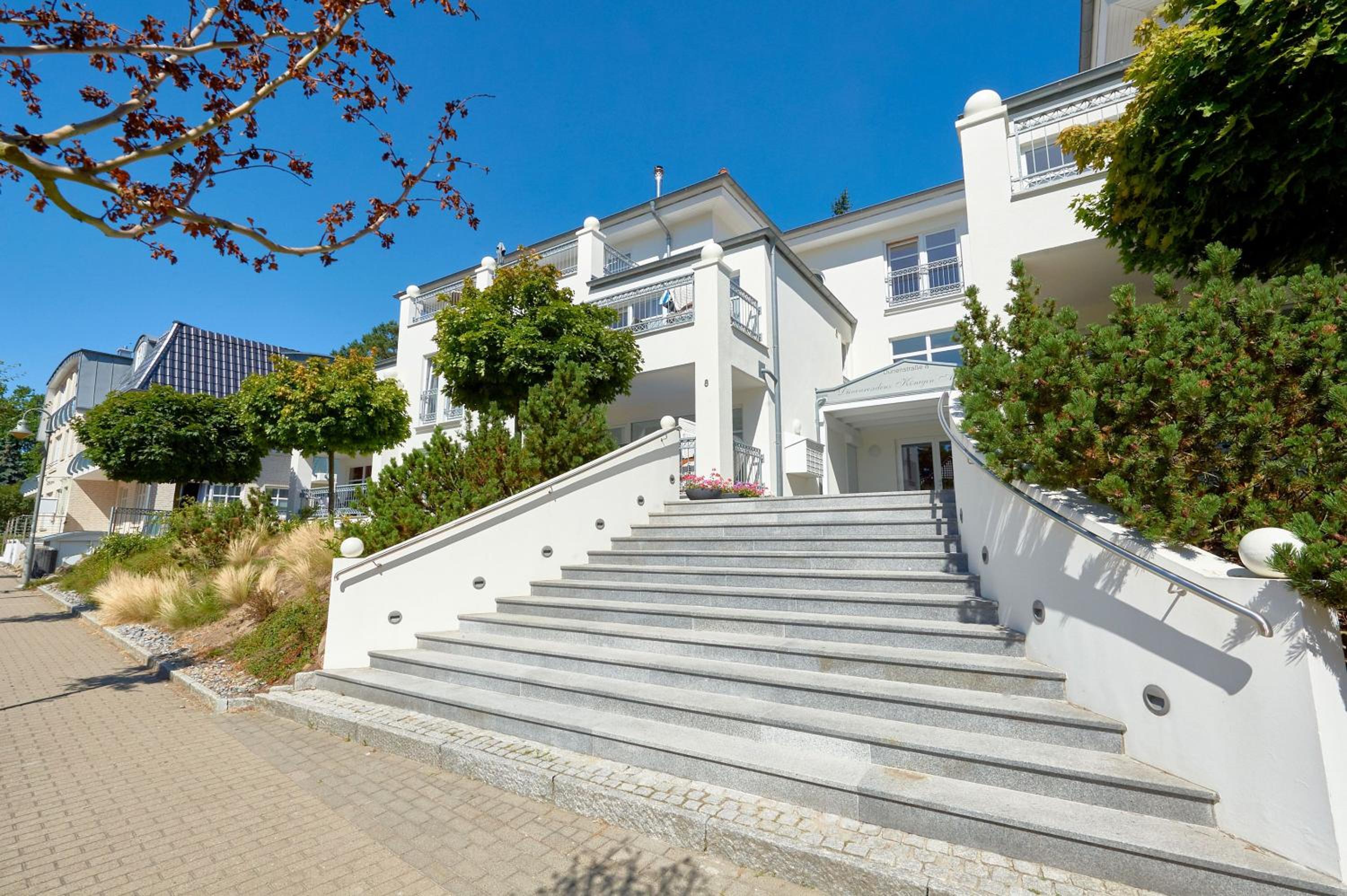 Dünenresidenz Königin Augusta - Wohnung 04 mit Balkon
