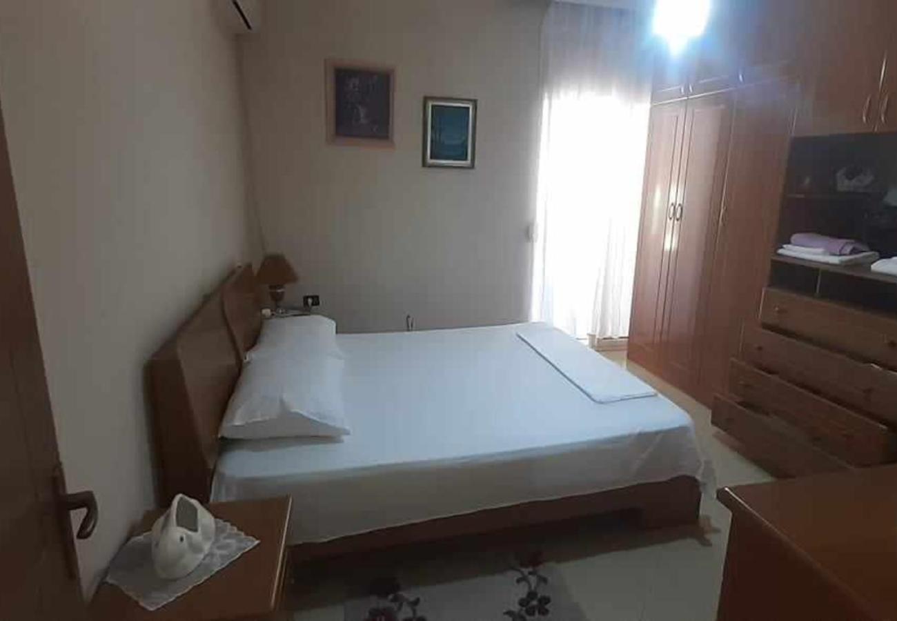 Megan Apartament