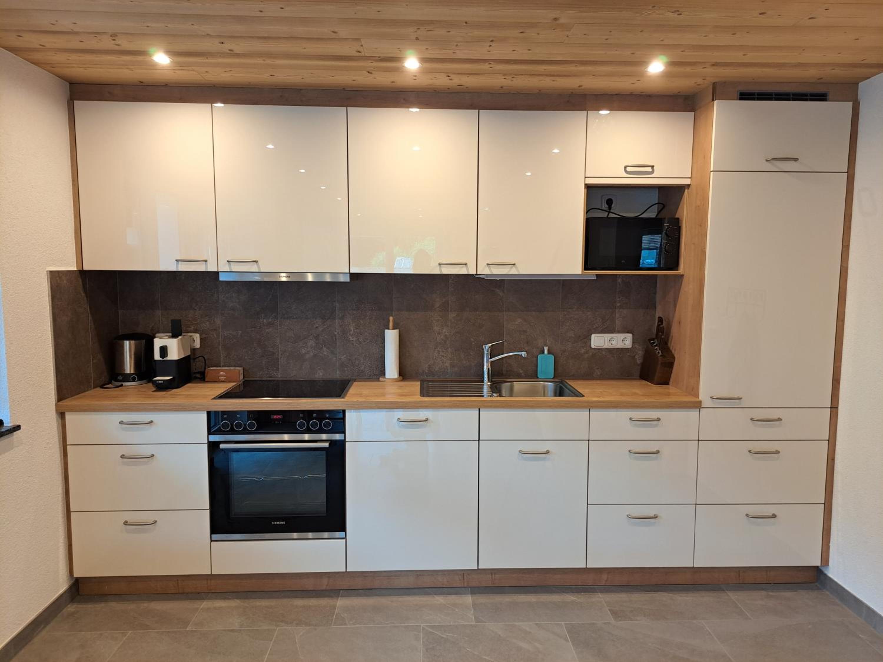 Rovina Apartments