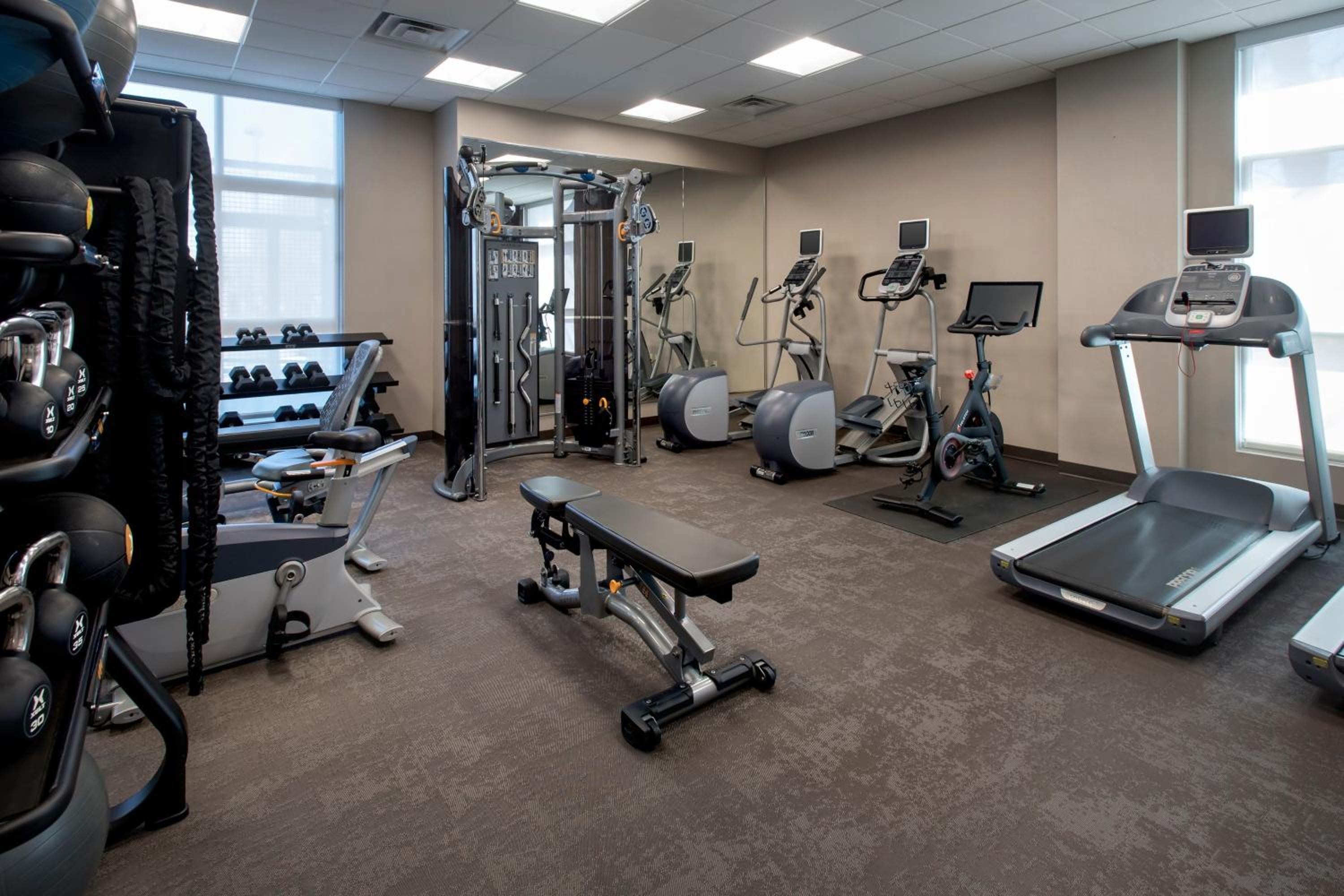 Residence Inn by Marriott Fairfax City - Property Image 4