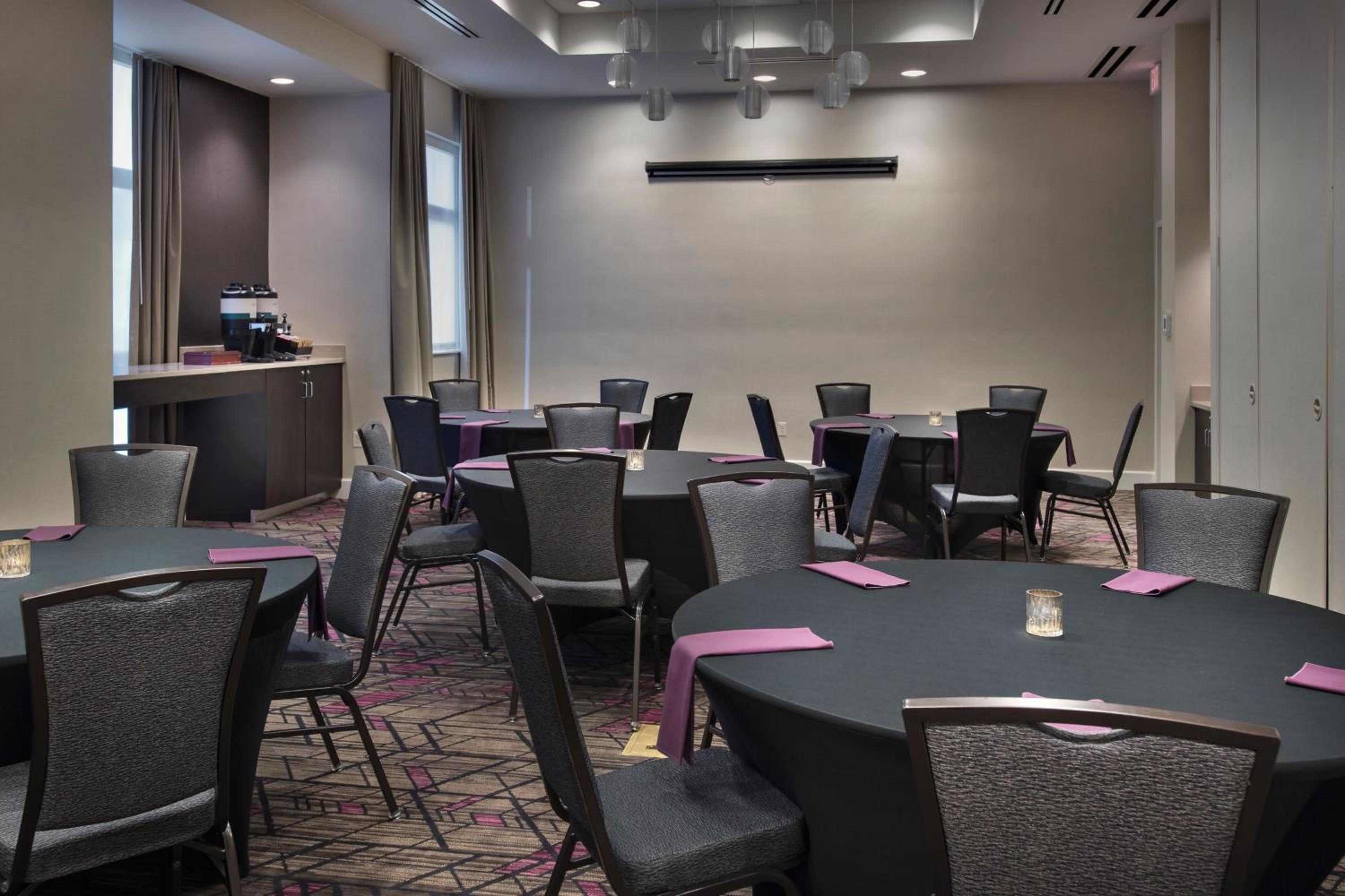 Residence Inn by Marriott Fairfax City - Property Image 2
