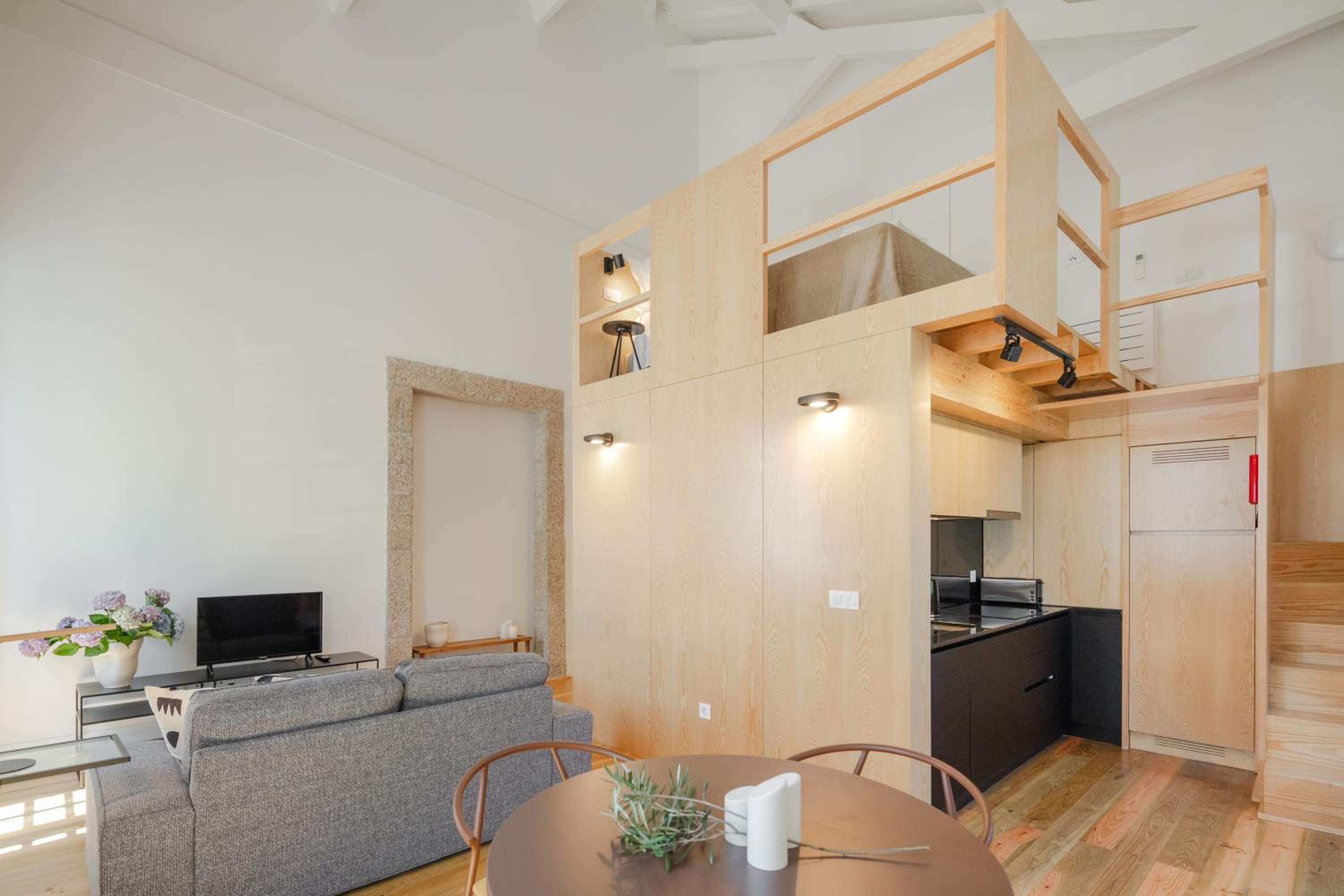 Gateway House Studio Apartments
