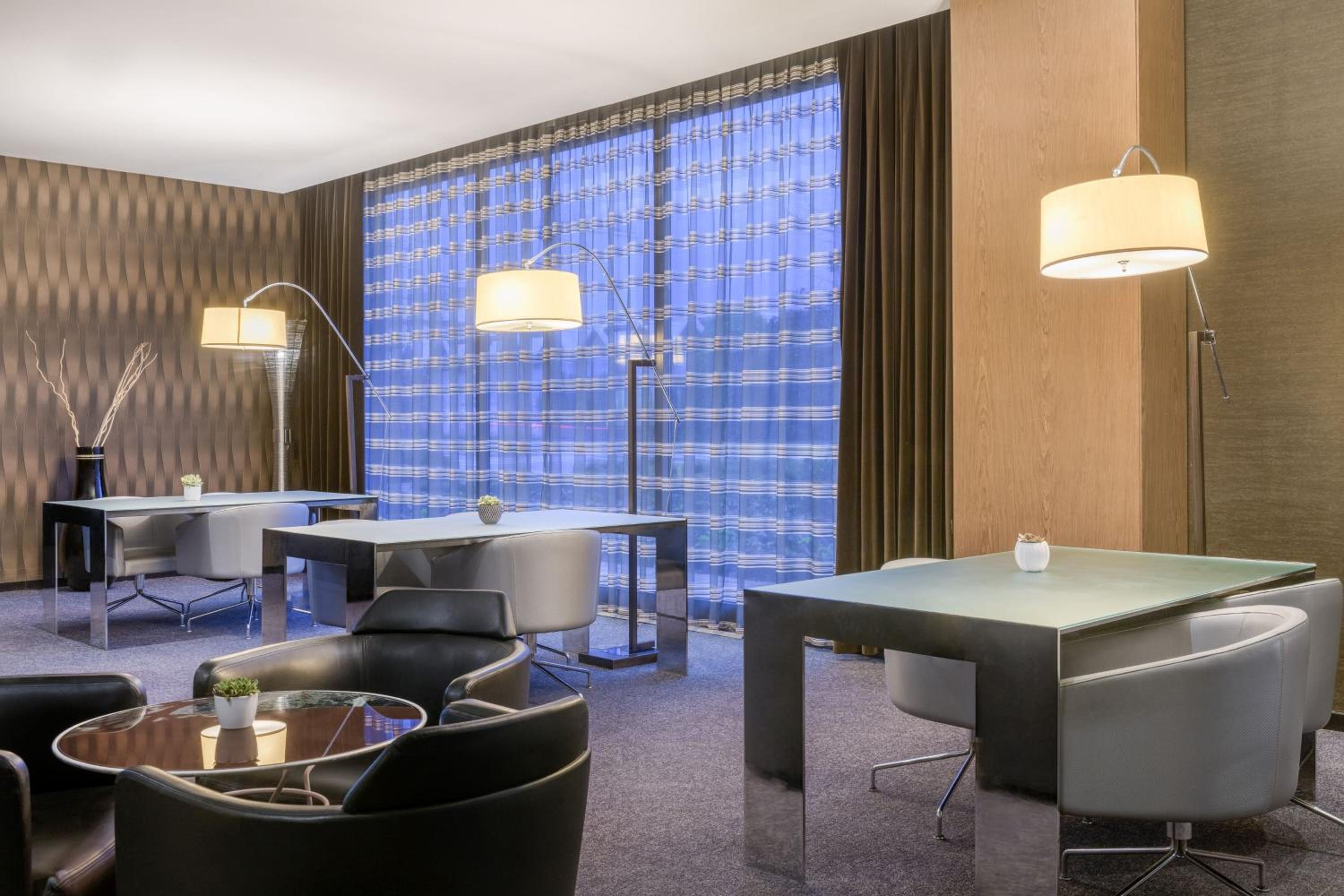 Brescia Vacations - AC Hotel Brescia by Marriott - Property Image 5