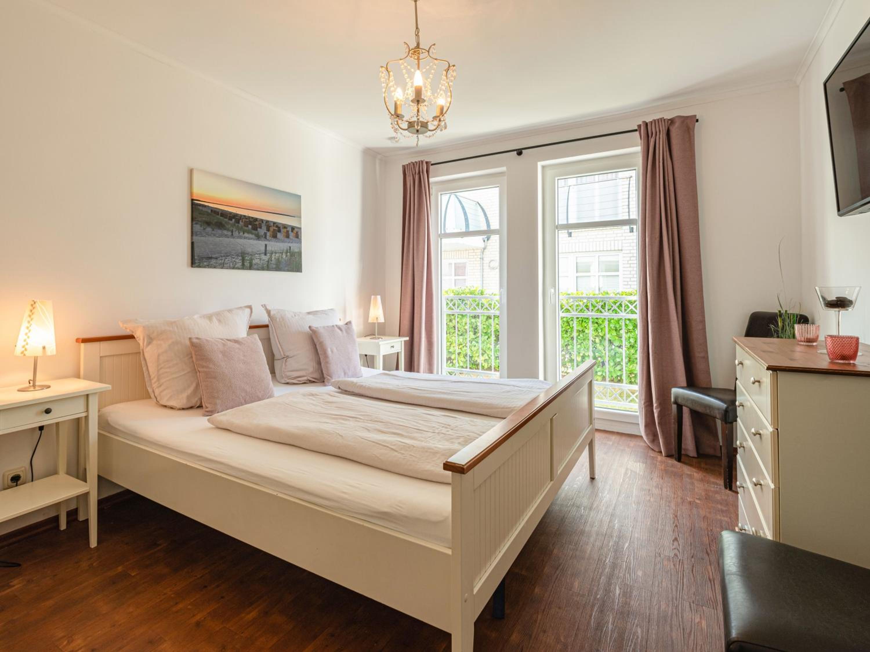 Dünenresidenz Königin Augusta - Wohnung 04 mit Balkon