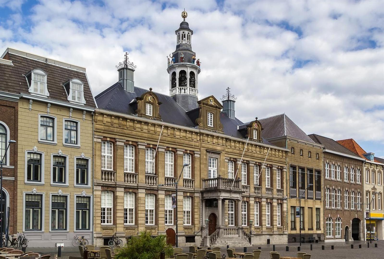 Modern Studio & Apartment Roermond view 4