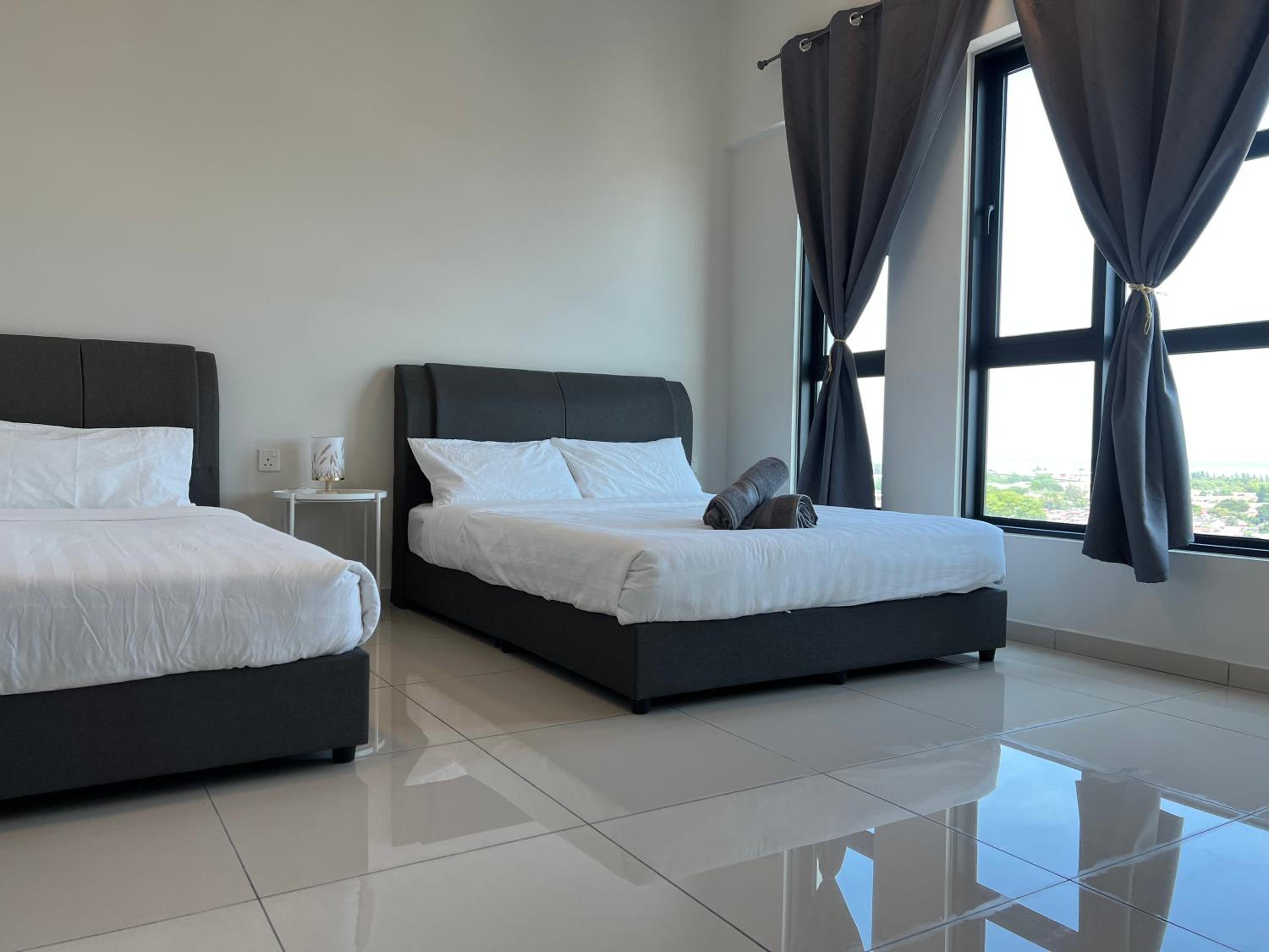 Melaka Town/Sea View/10 min to Jonker/4-6Pax(2015)