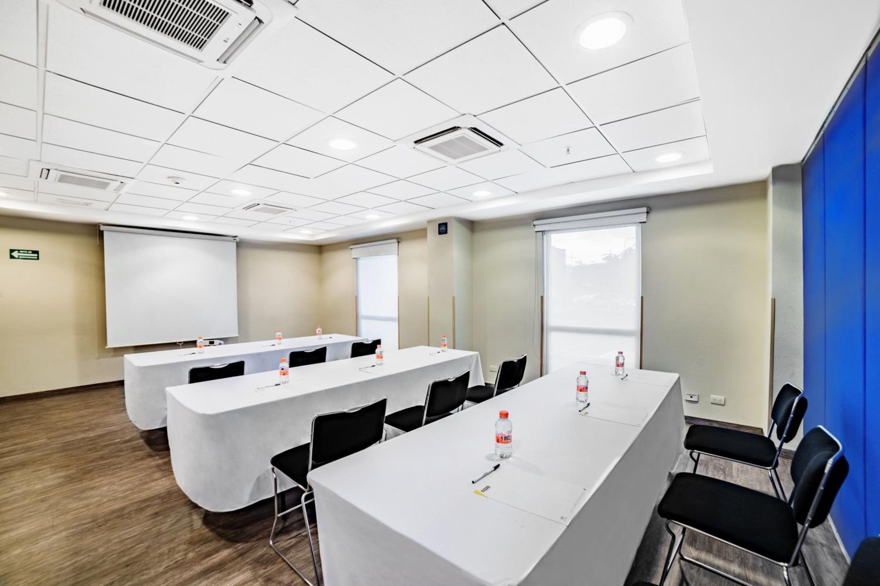 Villahermosa Vacations - City Express by Marriott Villahermosa - Property Image 4