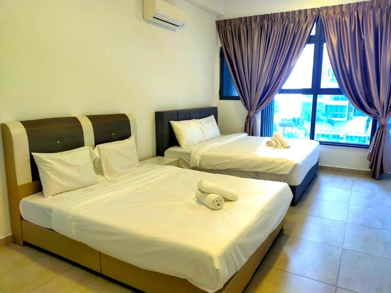 5min to Jonker Walk Town Area by De Avenue Stay photo 2