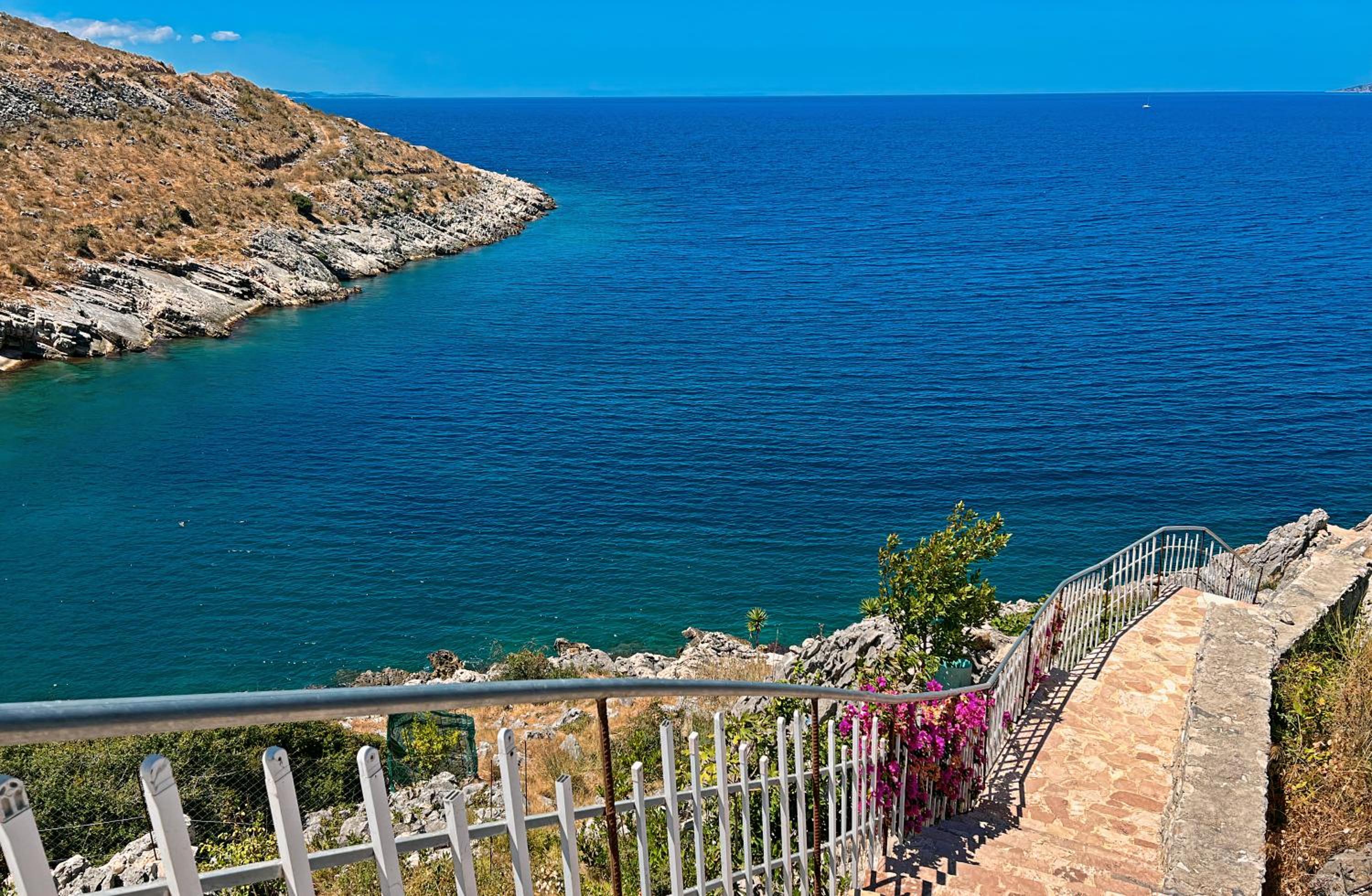 Prive Hill Saranda