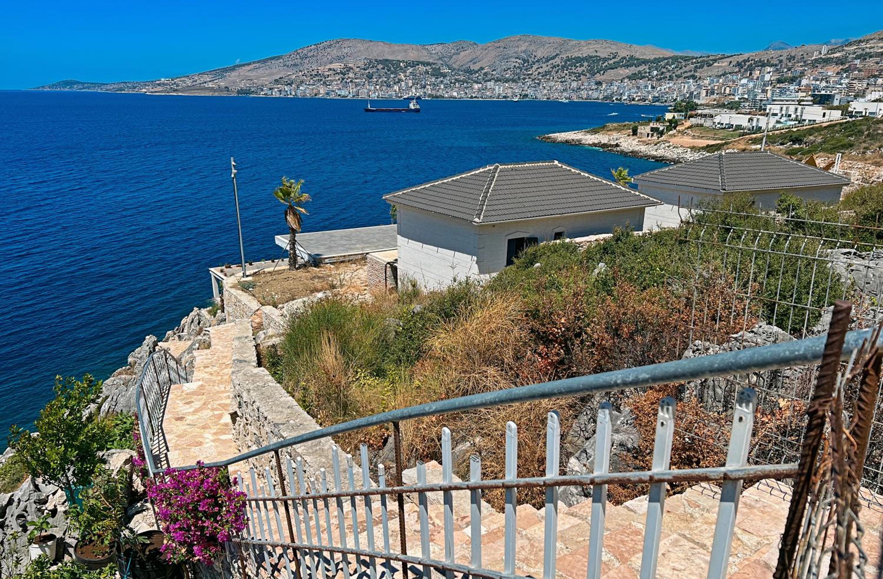 Prive Hill Saranda