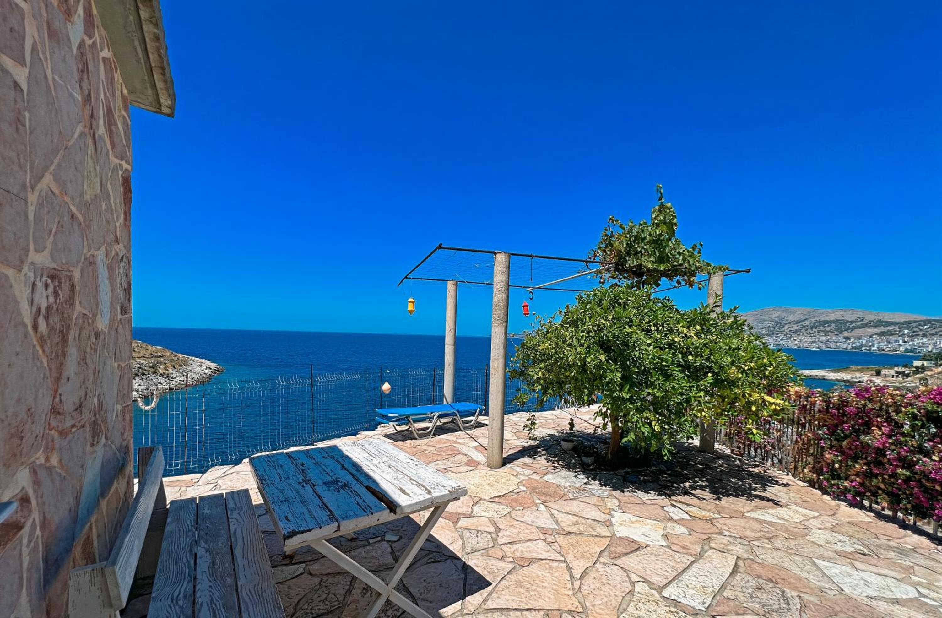 Prive Hill Saranda