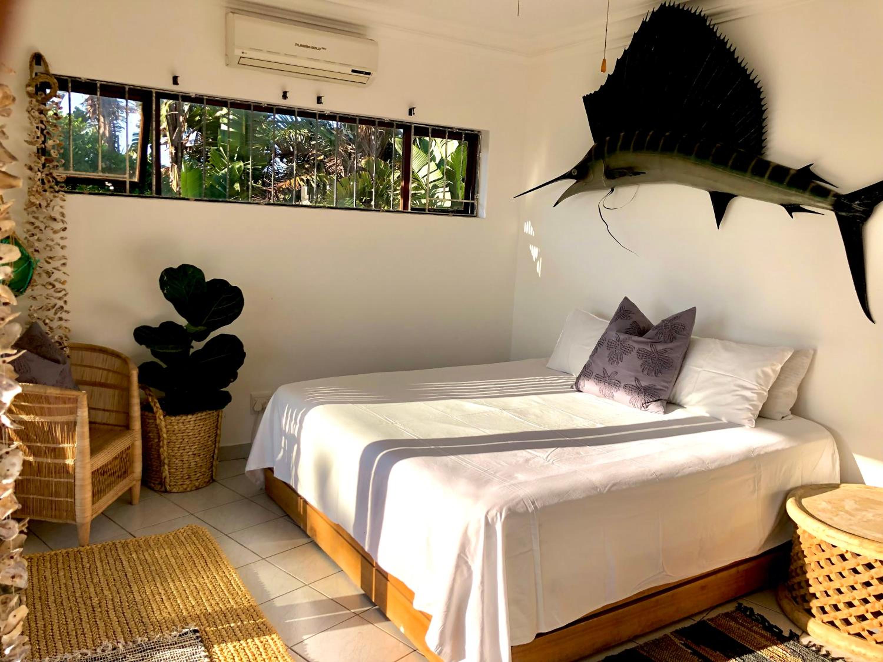 COCOVIEW BEACH HOUSE