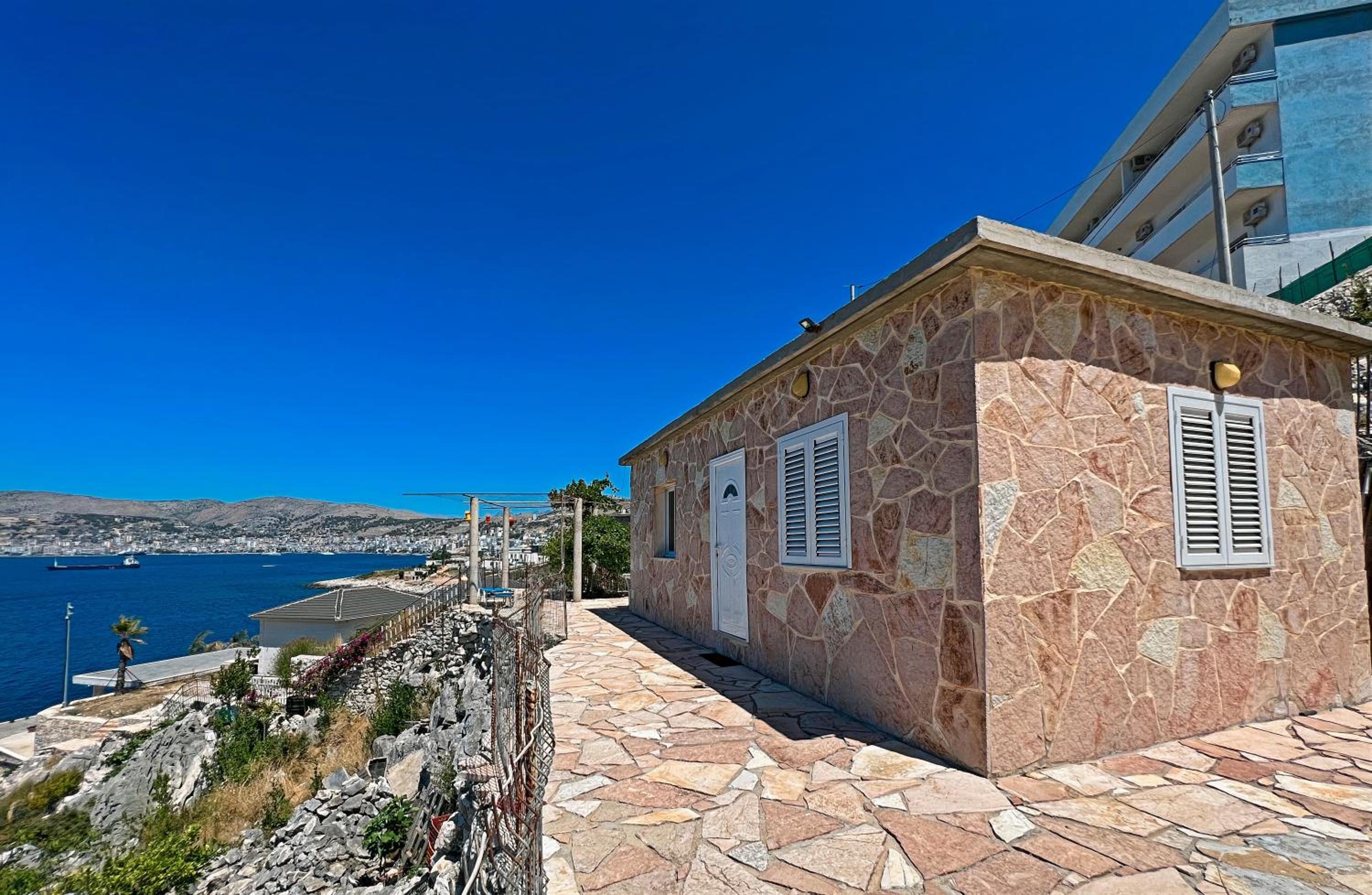 Prive Hill Saranda