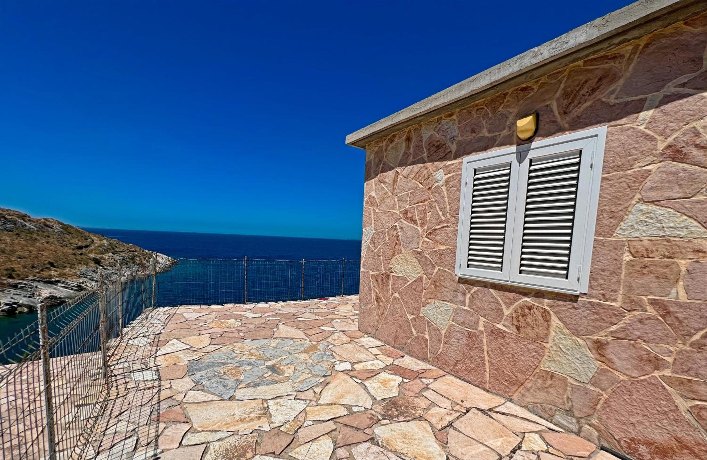 Prive Hill Saranda