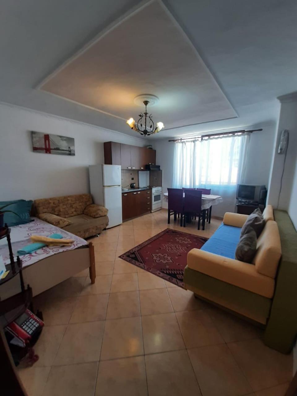 Genti Apartment