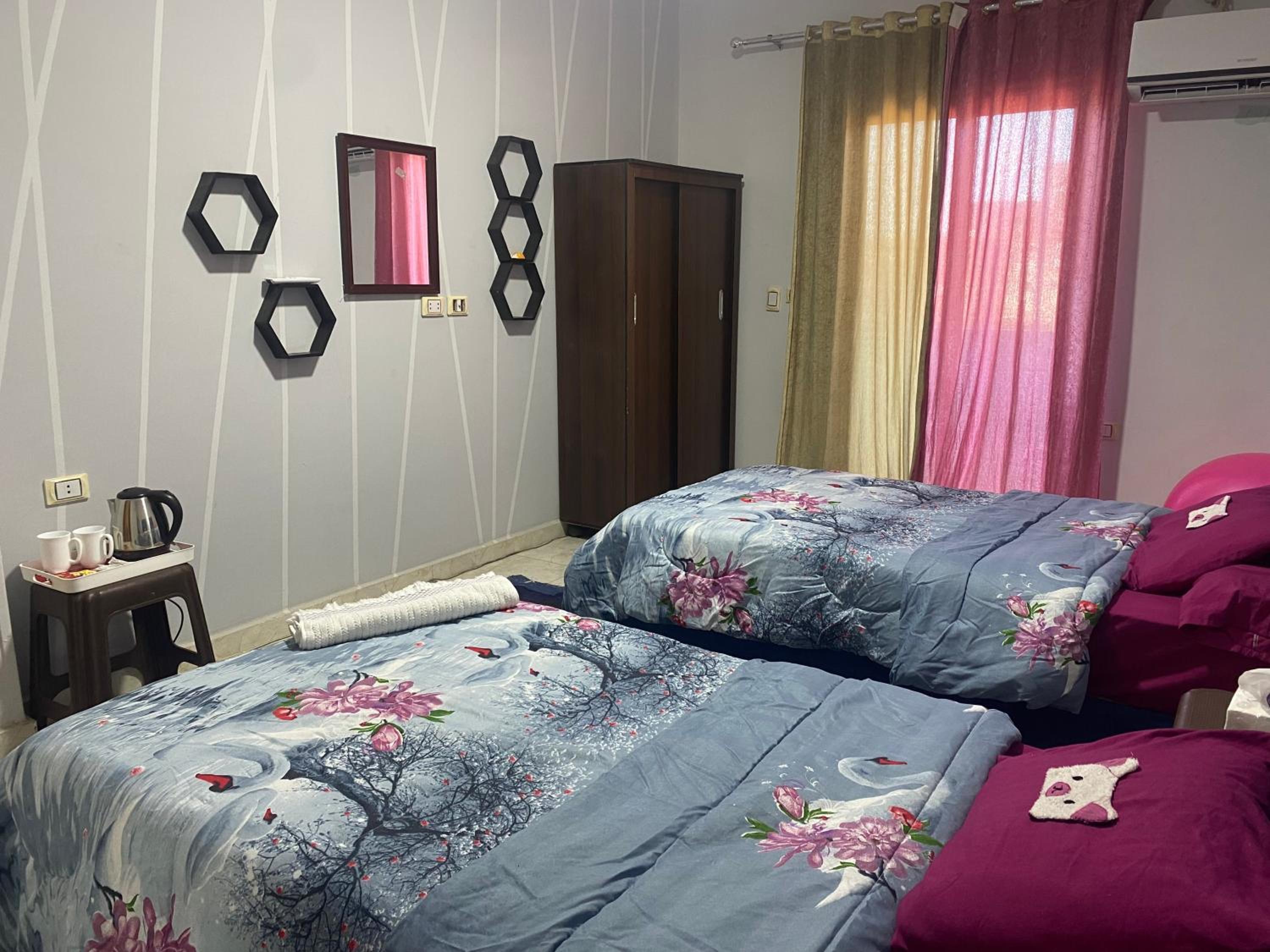 Zein Pyramids View - Guest House