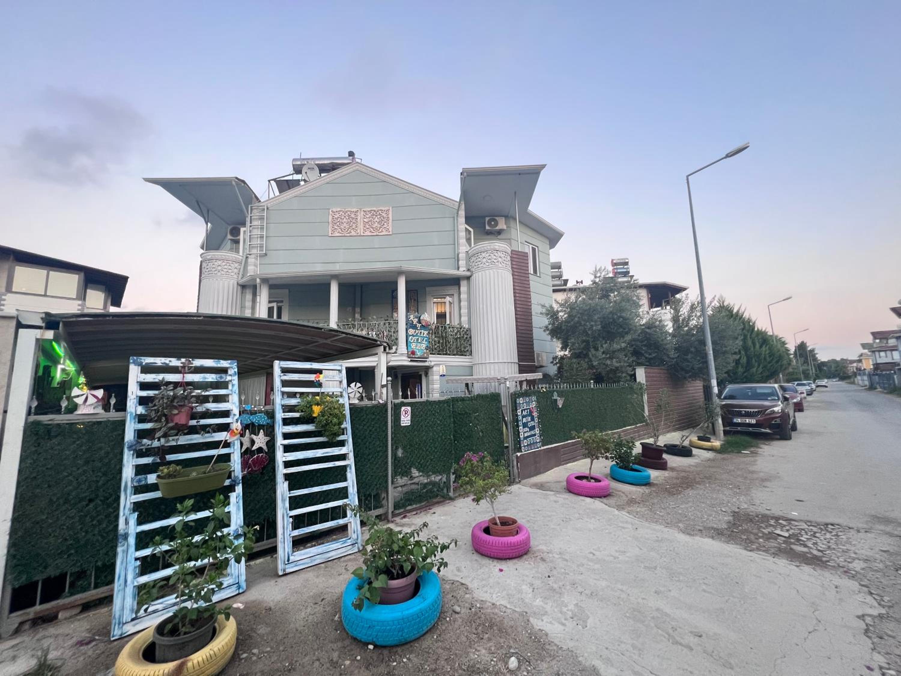 Hotel Art Pansiyon Belek - Image 1