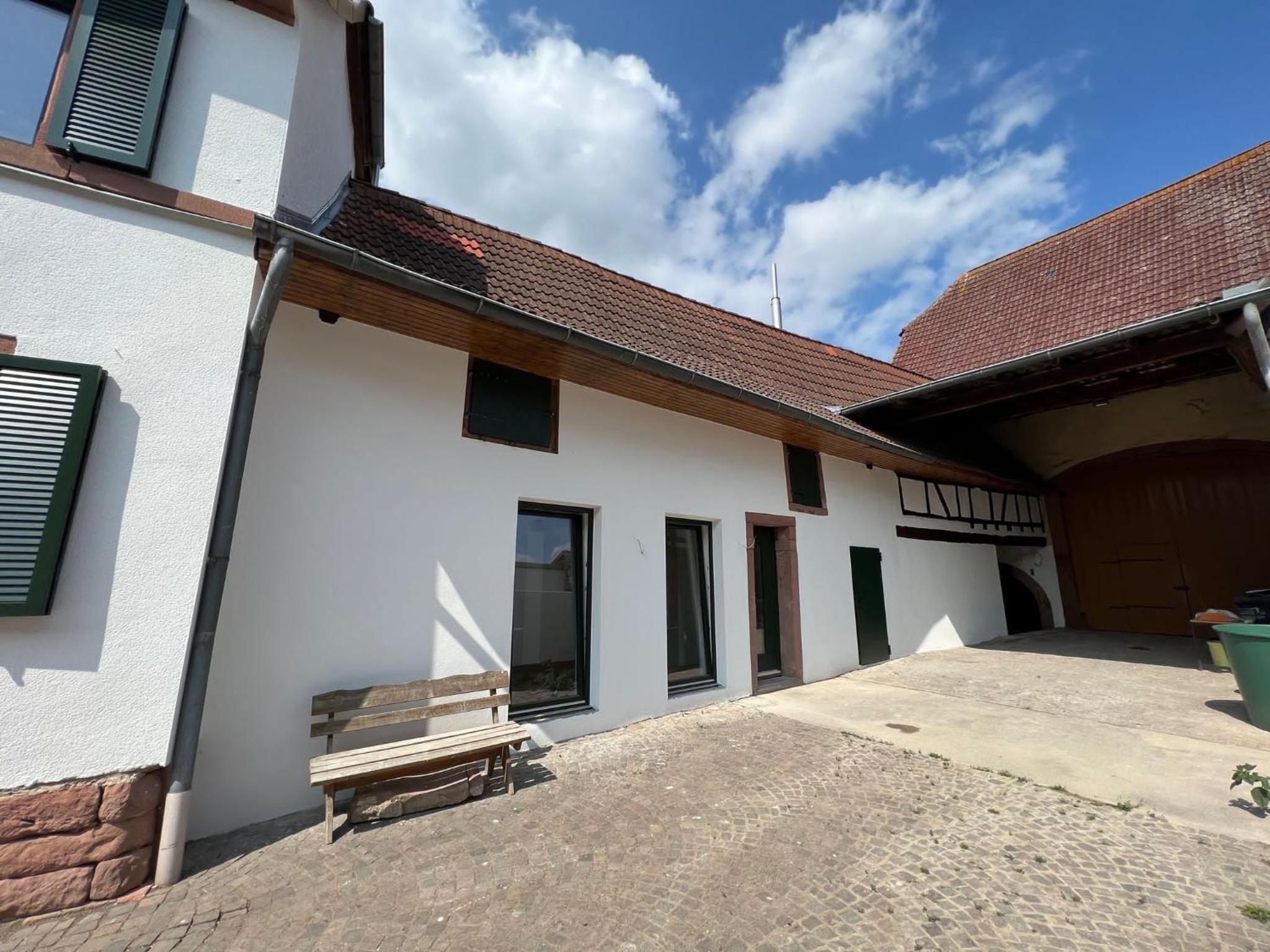 Vyne Apartments - Studio - Privater Hof - Parkplatz - nahe Weinstraße