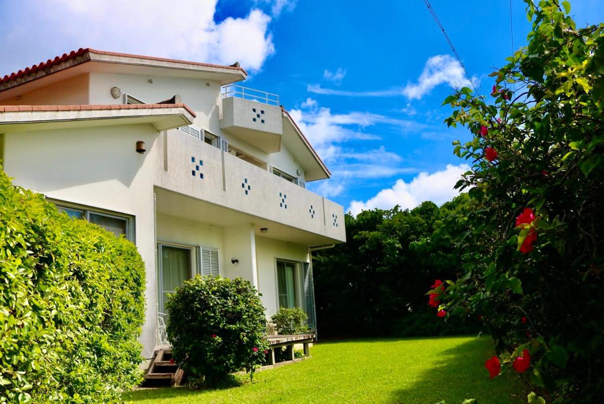 Branches Villa Kabira