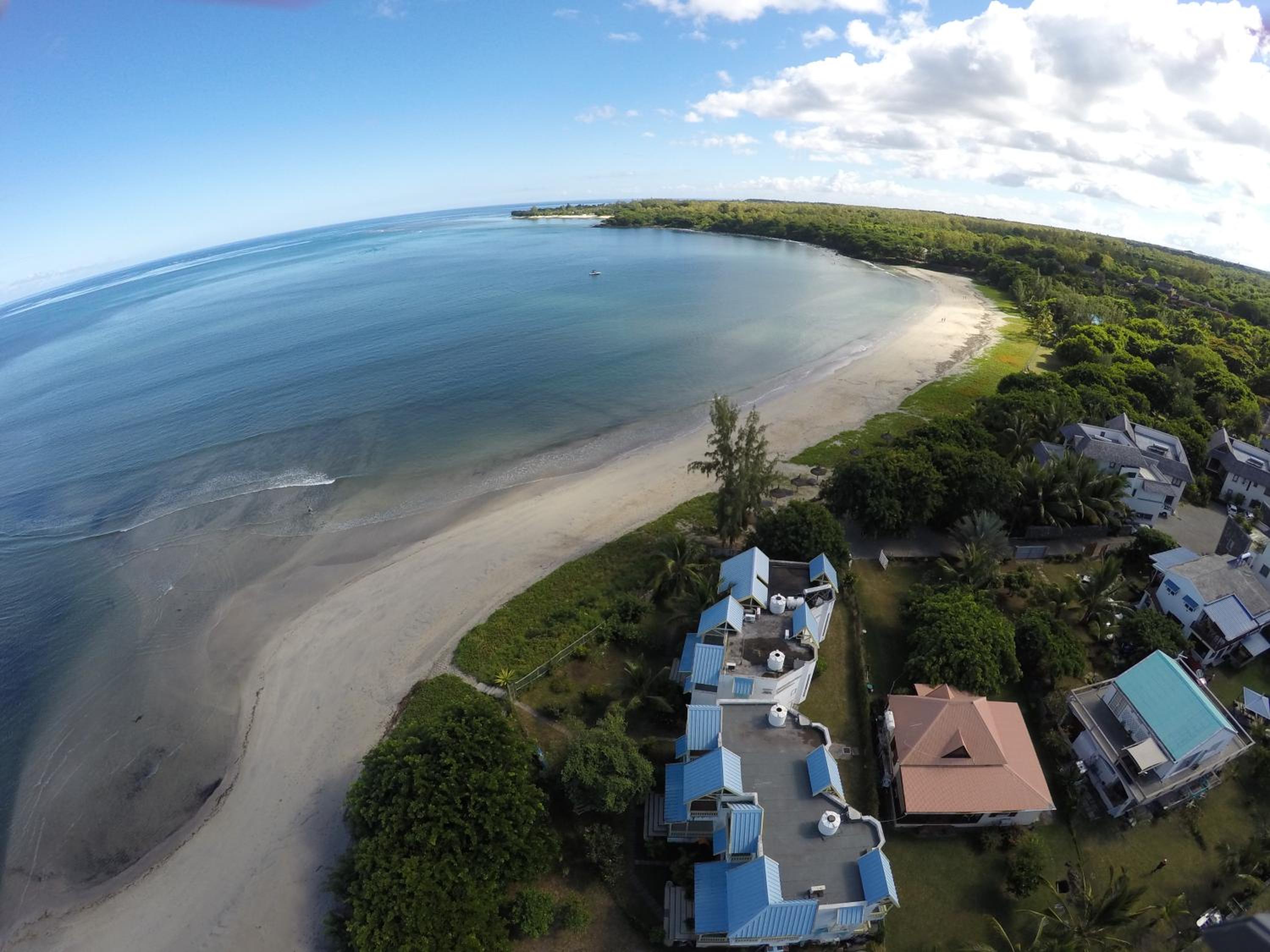 Between2Waters Chalet rental car offered