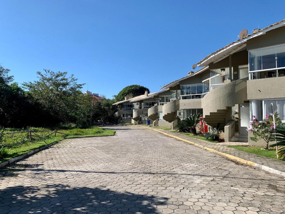 Res. Solar das Bromélias