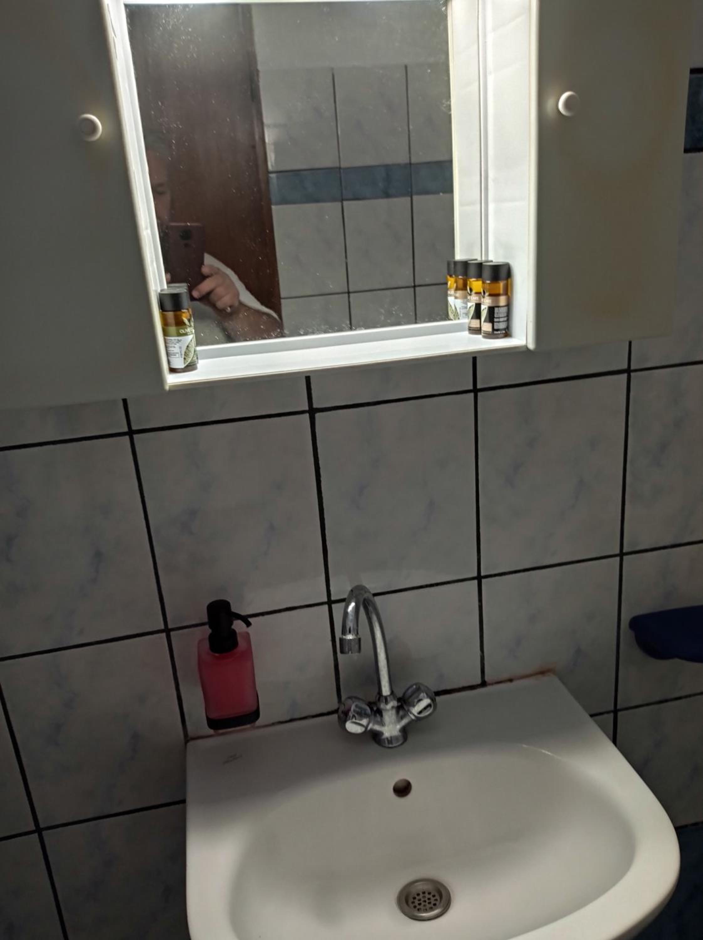 Fanis Rooms view 3