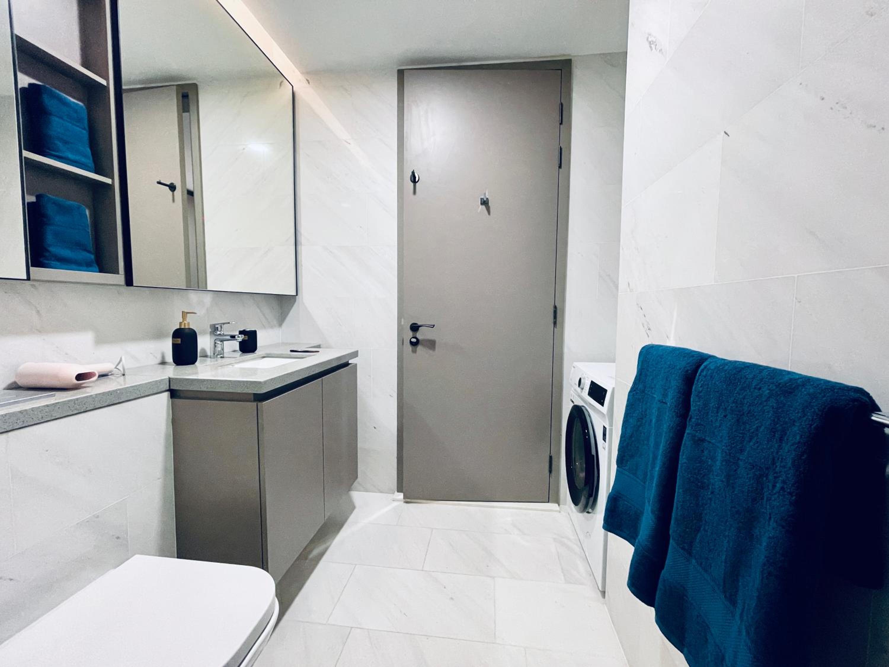 Eaton residences KLCC m@h