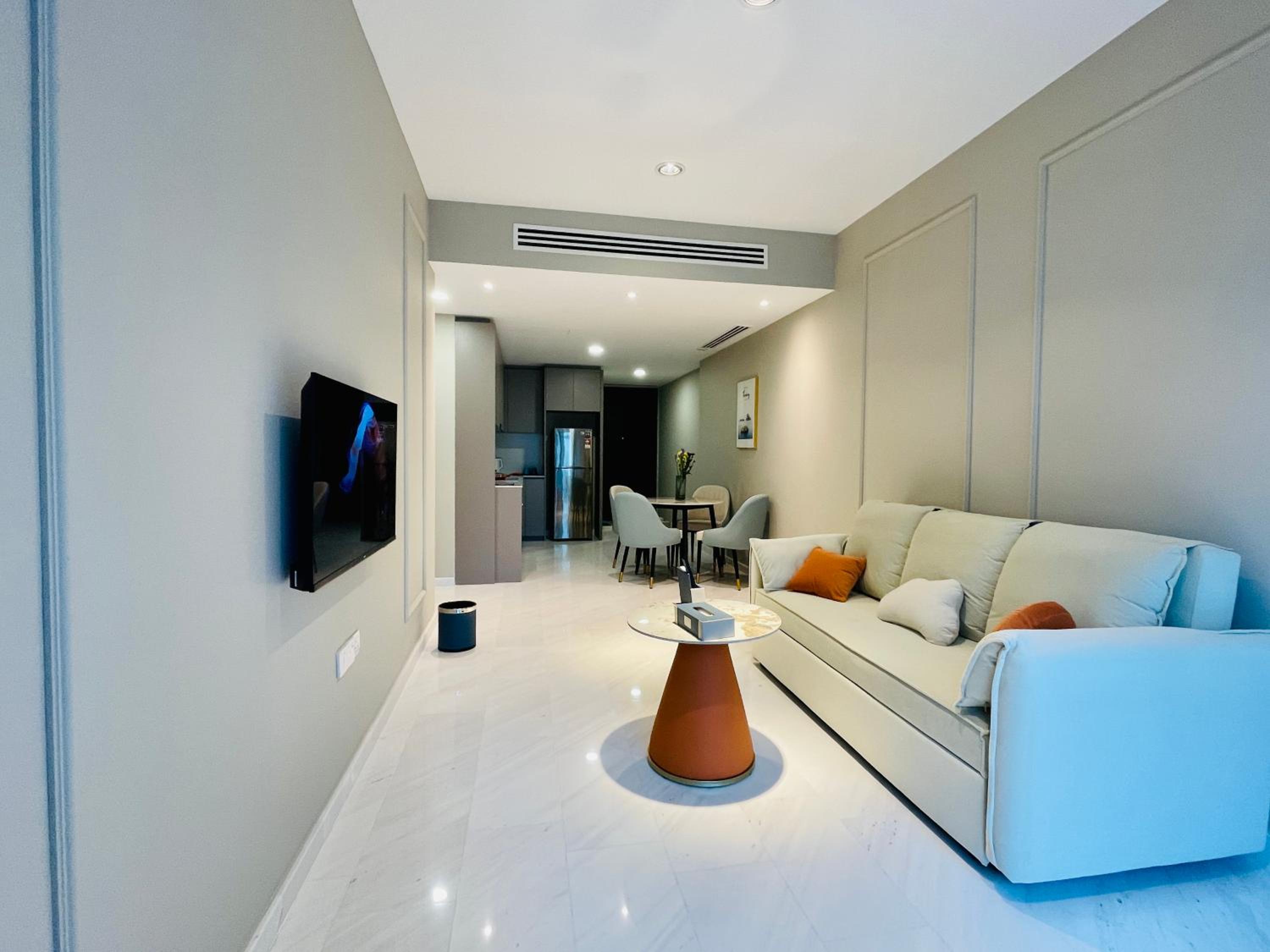 Eaton residences KLCC m@h
