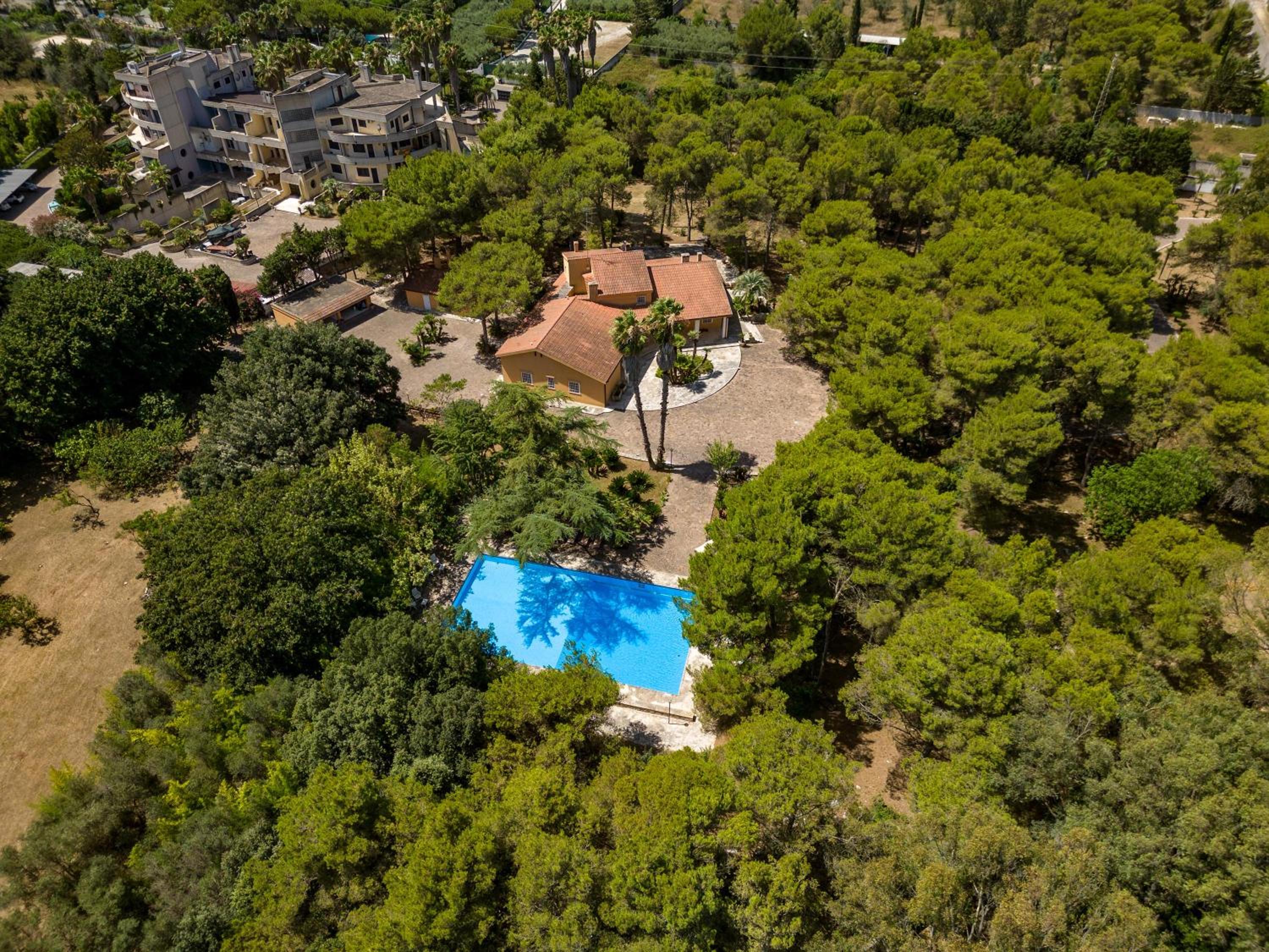 Villa Clara by Perle di Puglia view 3