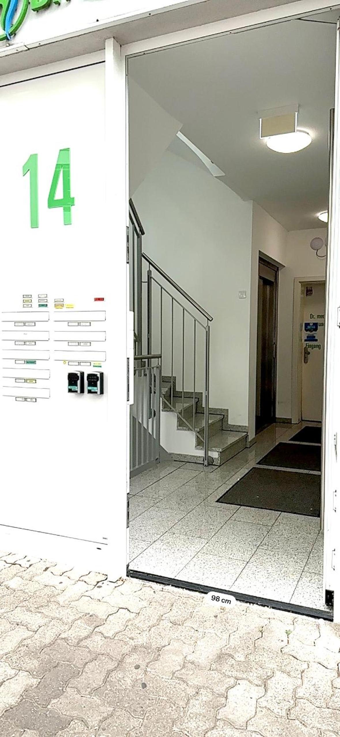 Photo 14