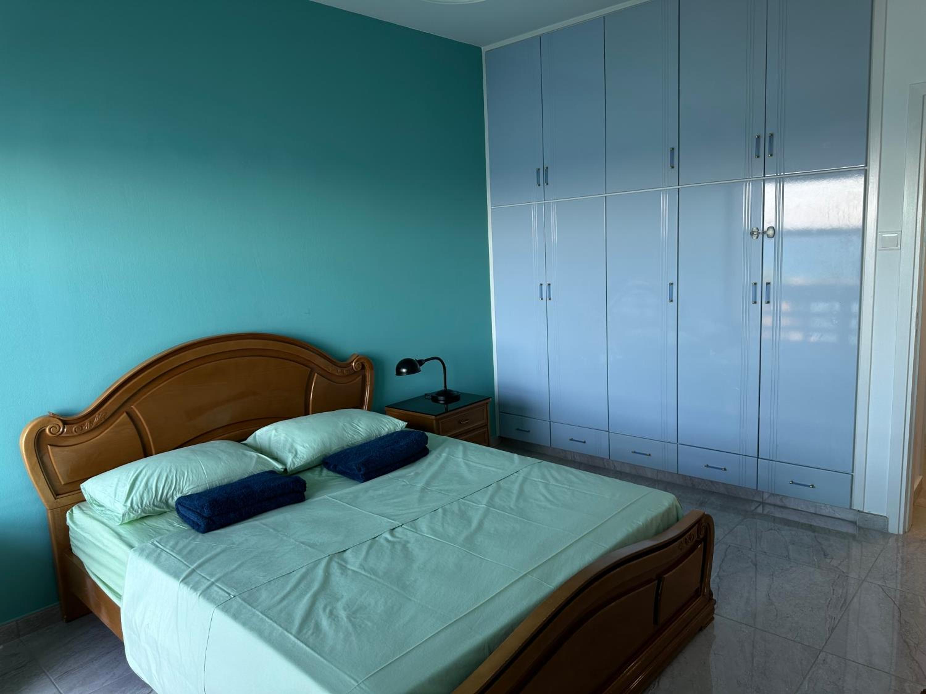 GARNET Beach Apartment