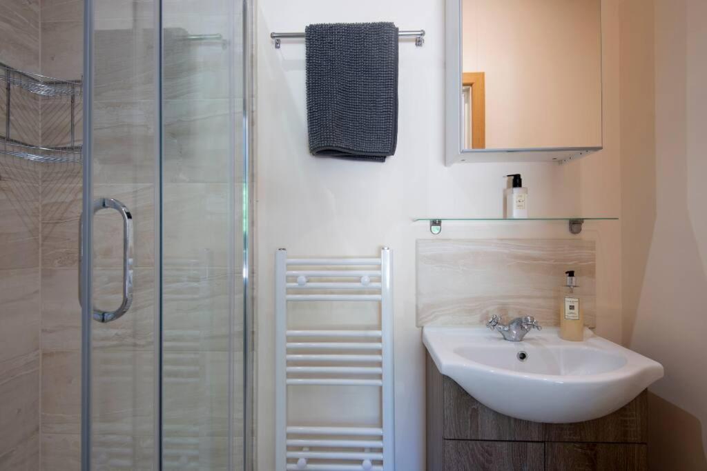 The Tack Room - rural boutique retreat for two view 4