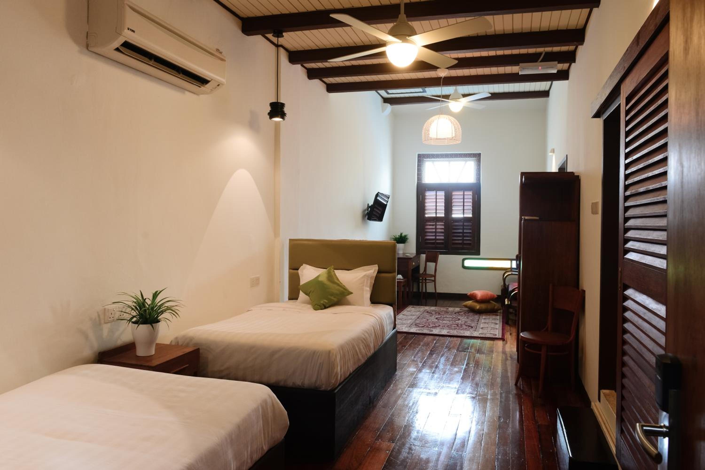 Sarang Paloh Heritage Stay