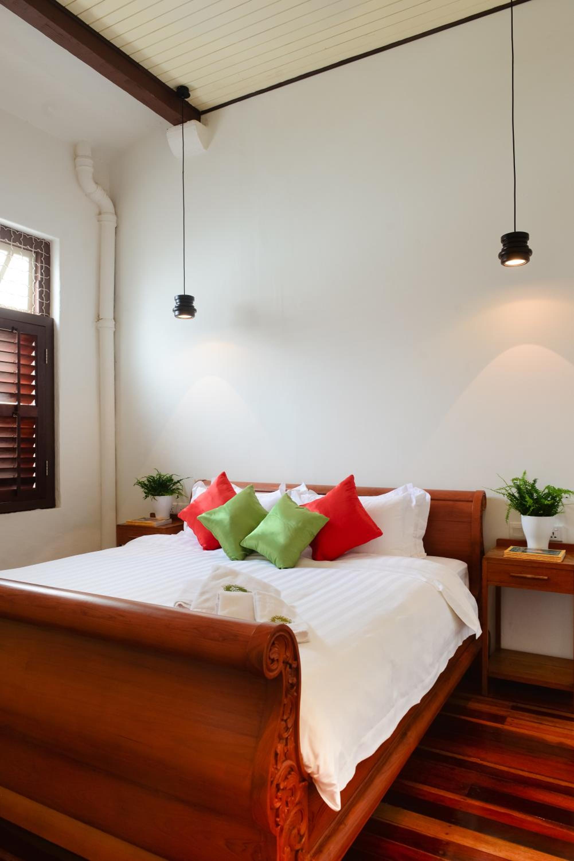 Sarang Paloh Heritage Stay