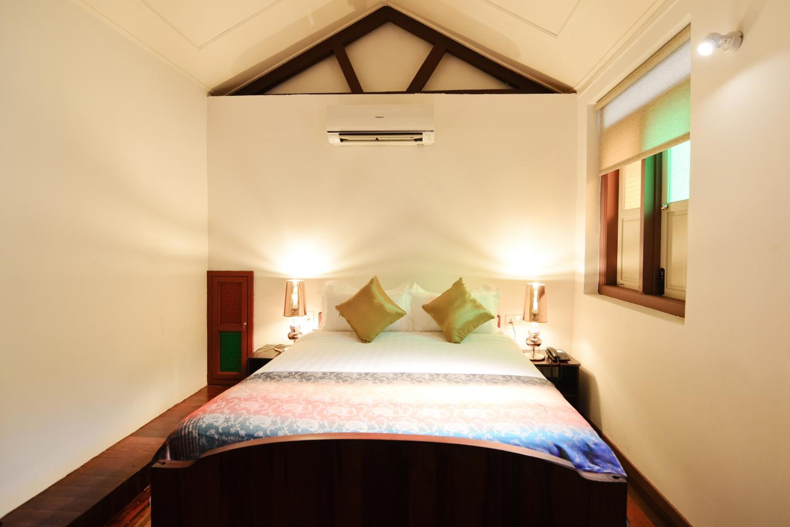 Sarang Paloh Heritage Stay